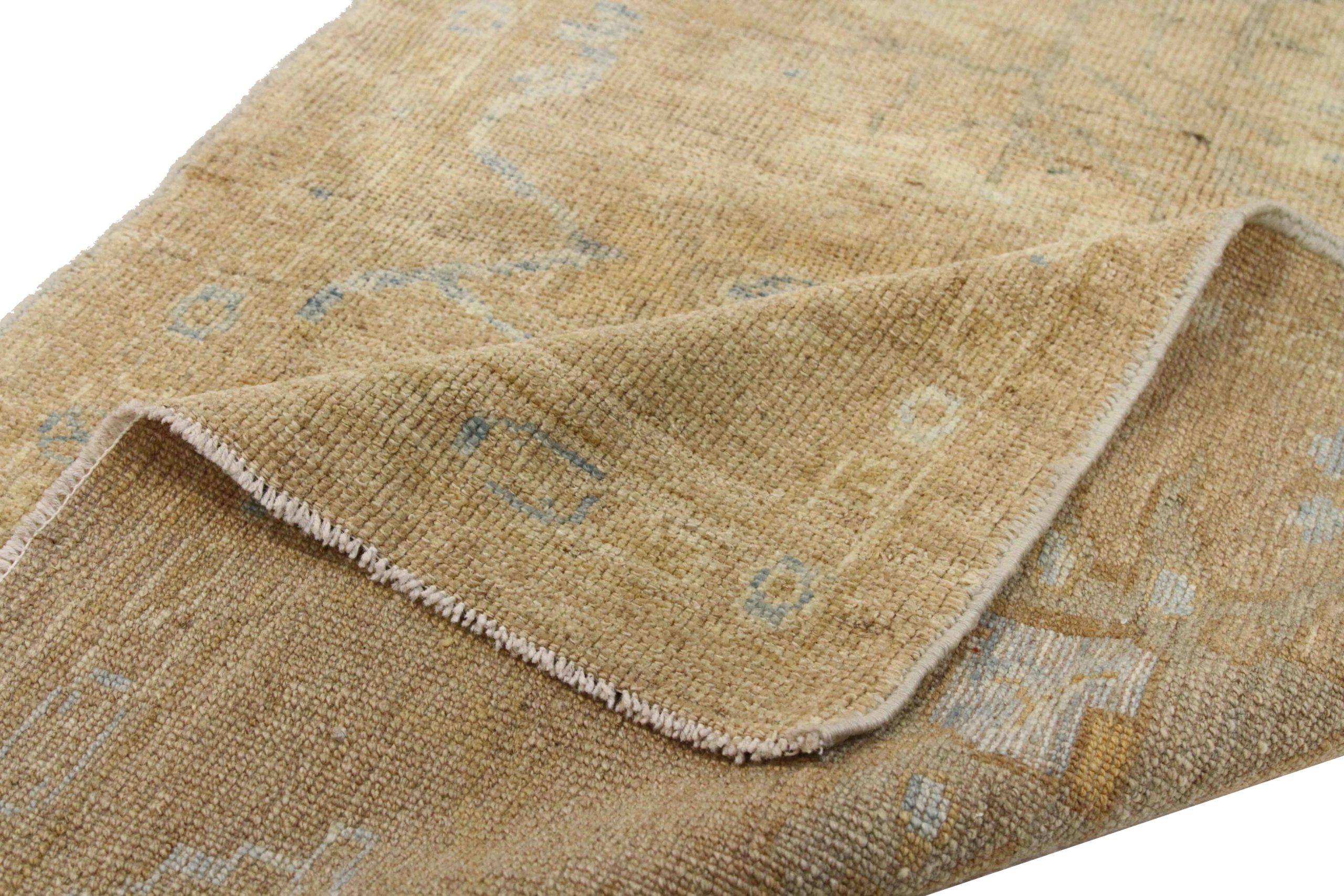 Thumbnail 5 for Persian Oushak Transitional Rug 67829