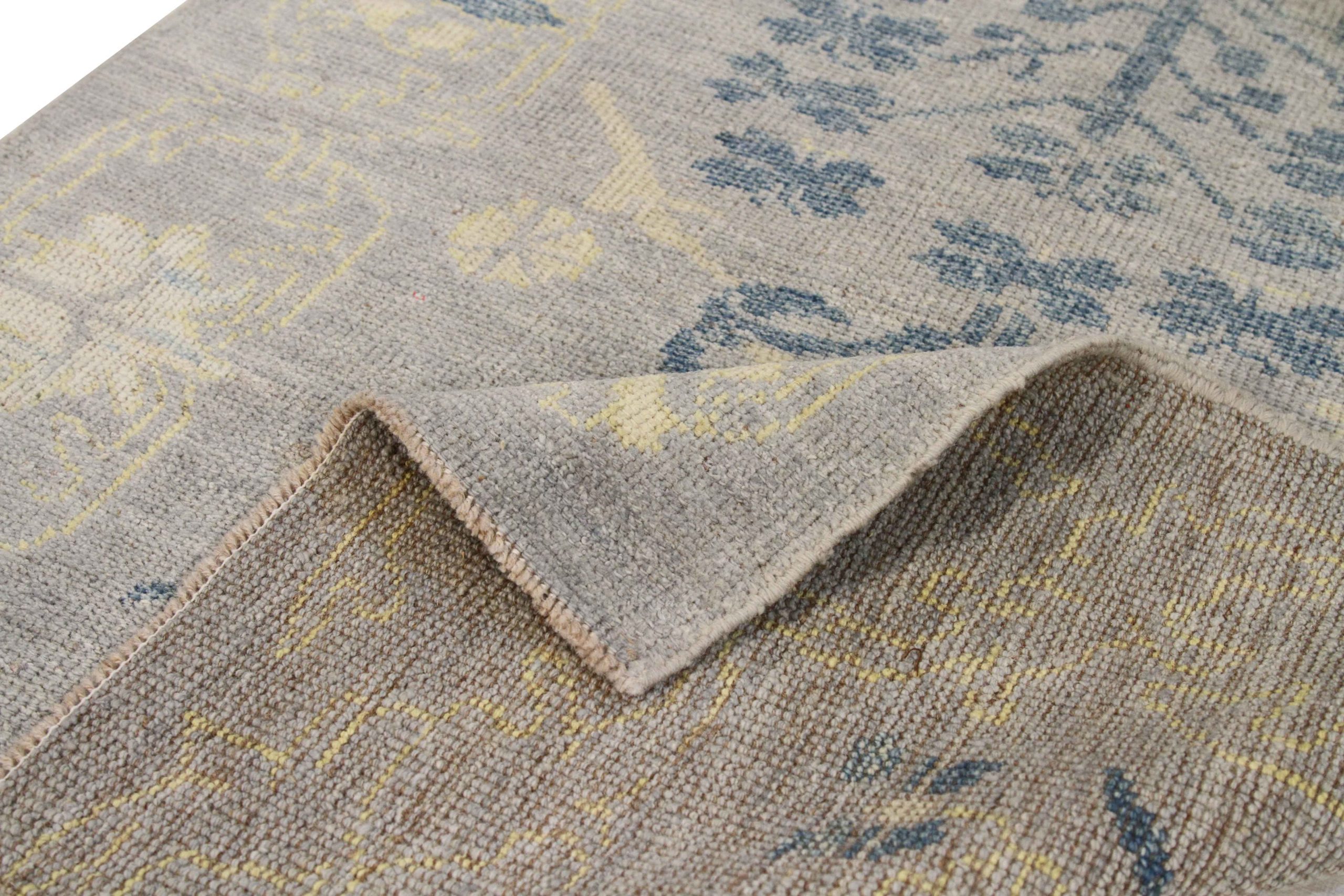 Thumbnail 6 for Persian Oushak Transitional Rug 67890