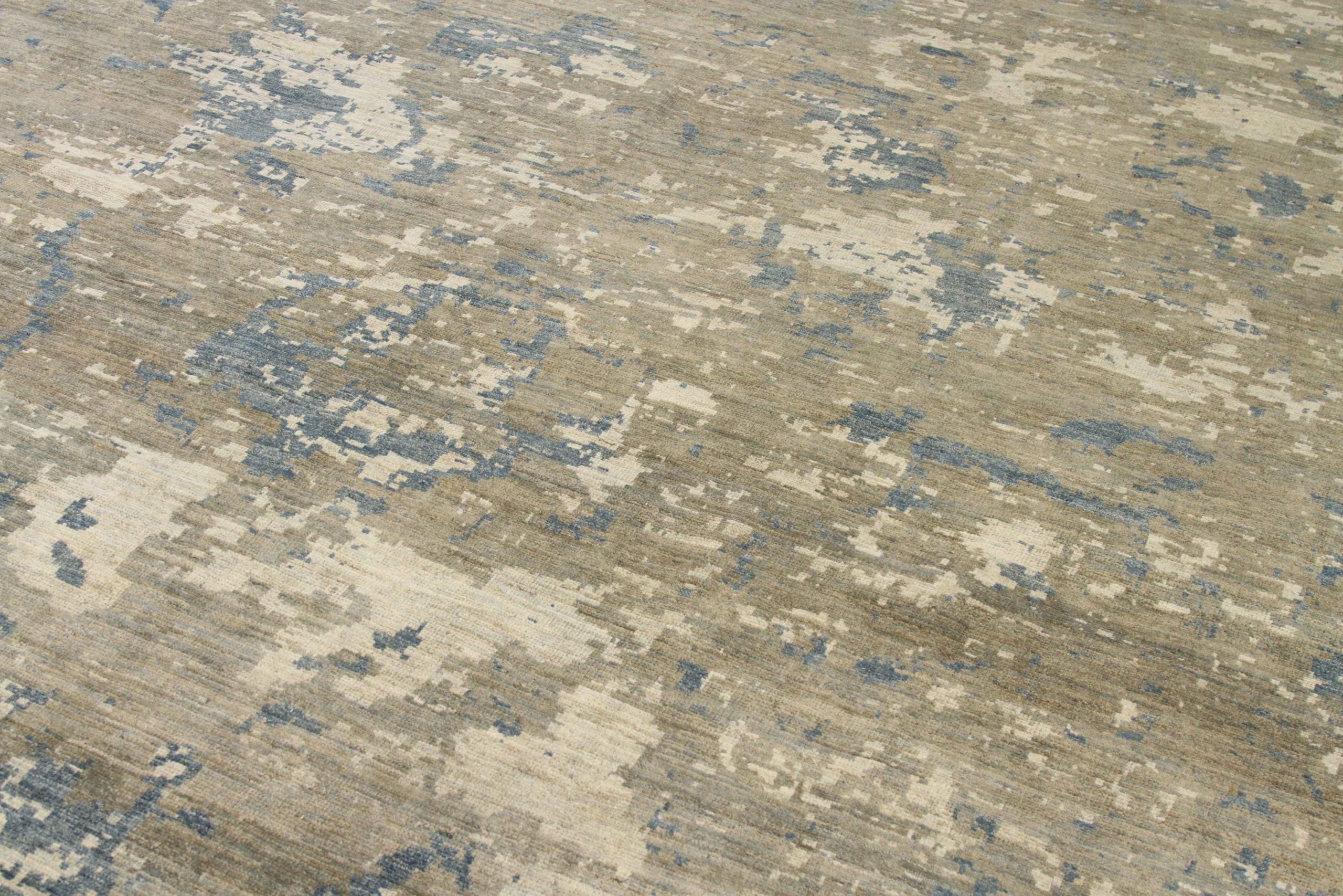 Thumbnail 12 for Persian Sultanabad Transitional Rug 67906