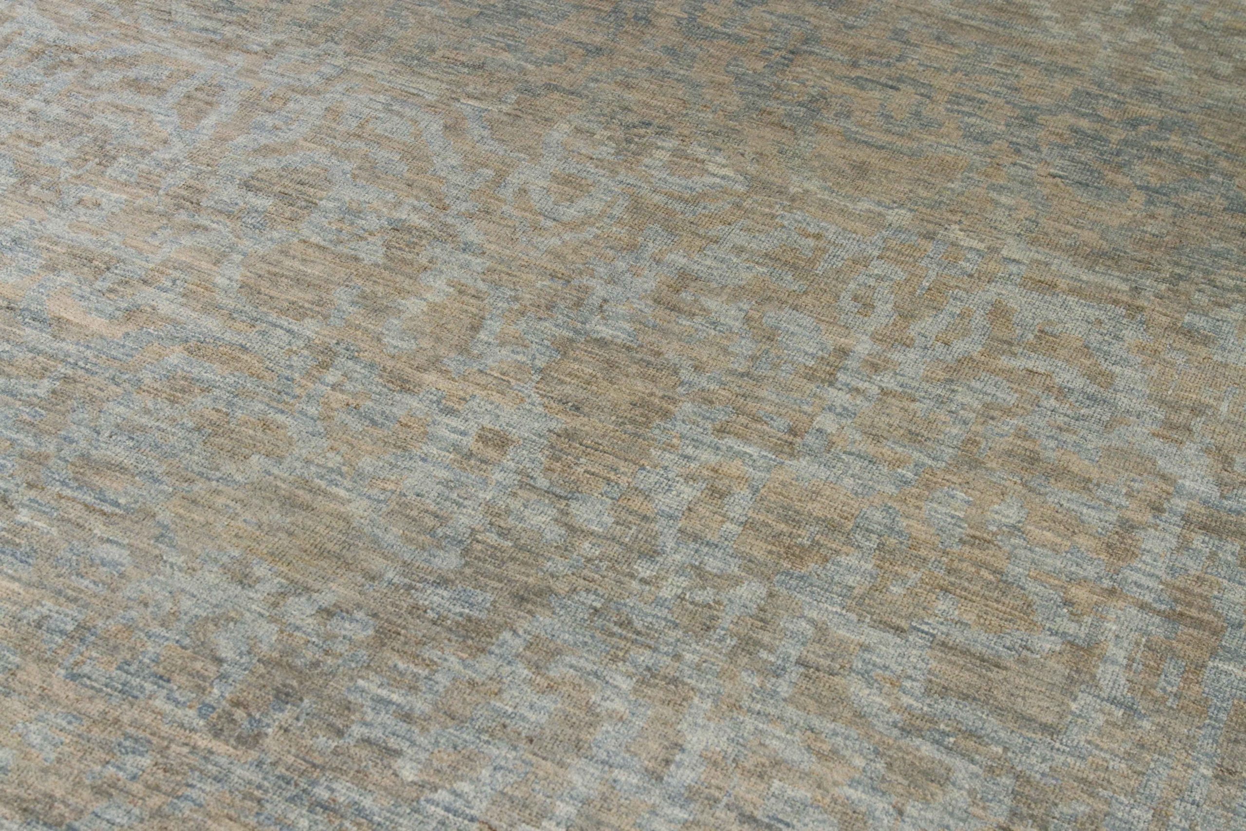 Thumbnail 5 for Persian Sultanabad Transitional Rug 67913