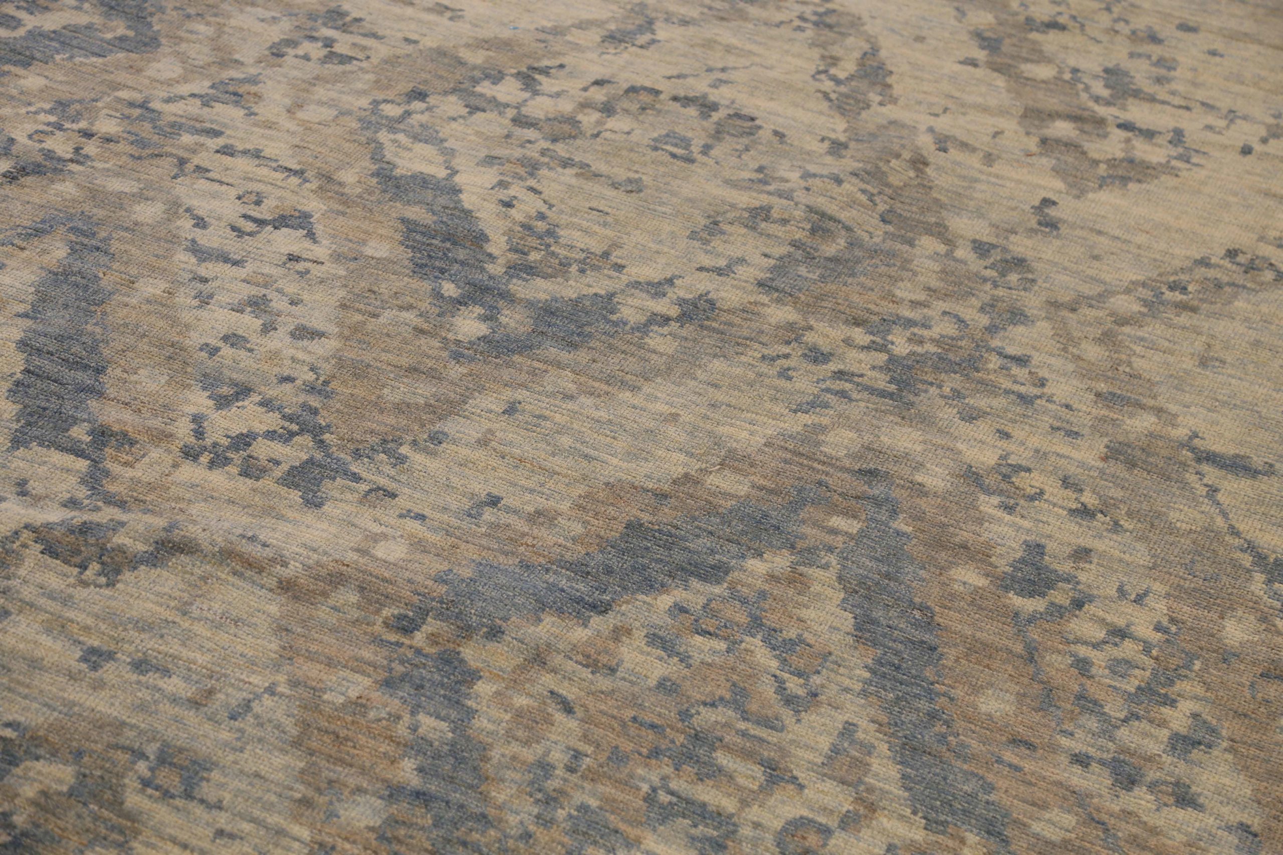 Thumbnail 7 for Persian Sultanabad Transitional Rug 68026