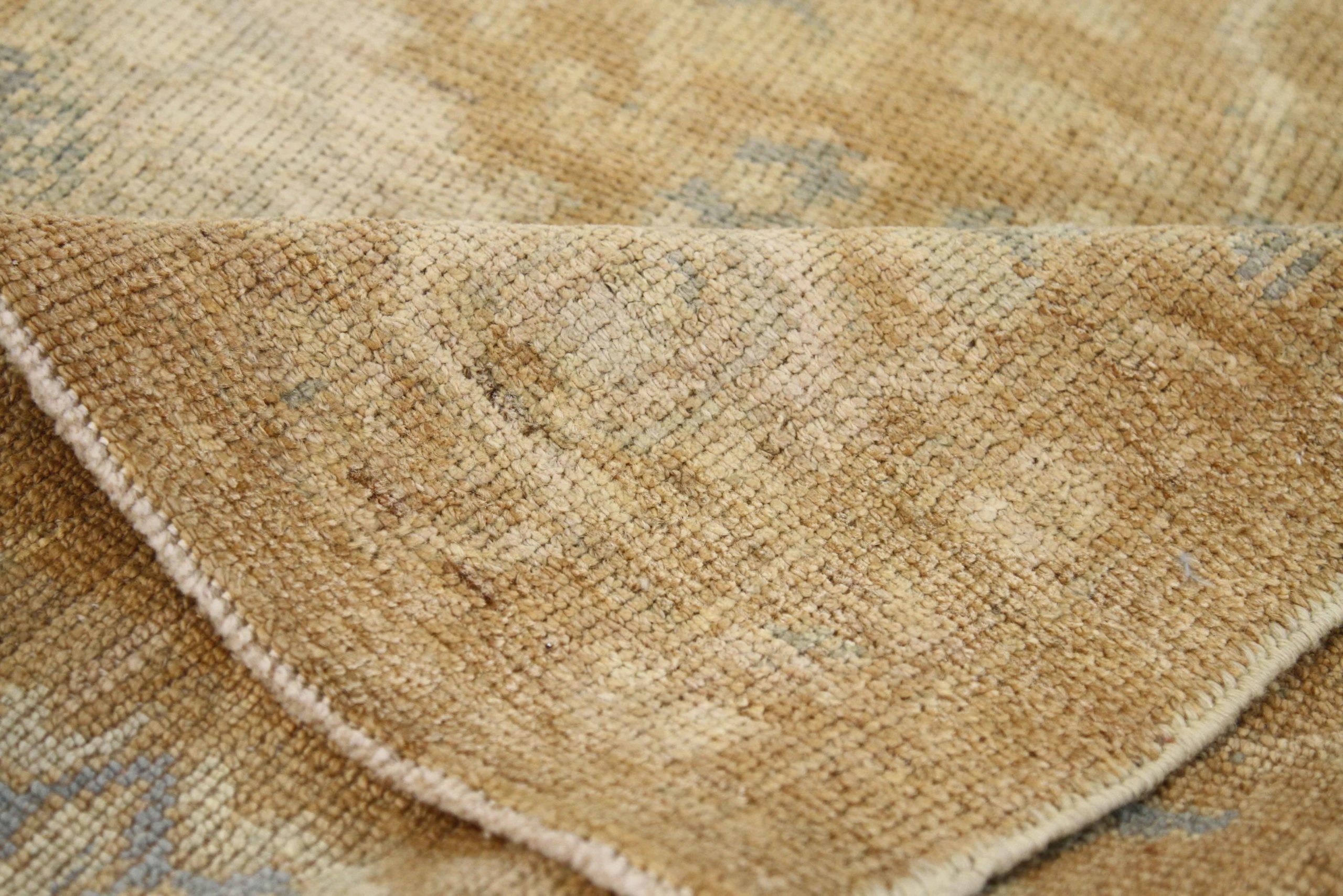 Thumbnail 3 for Persian Oushak Transitional Rug 68403