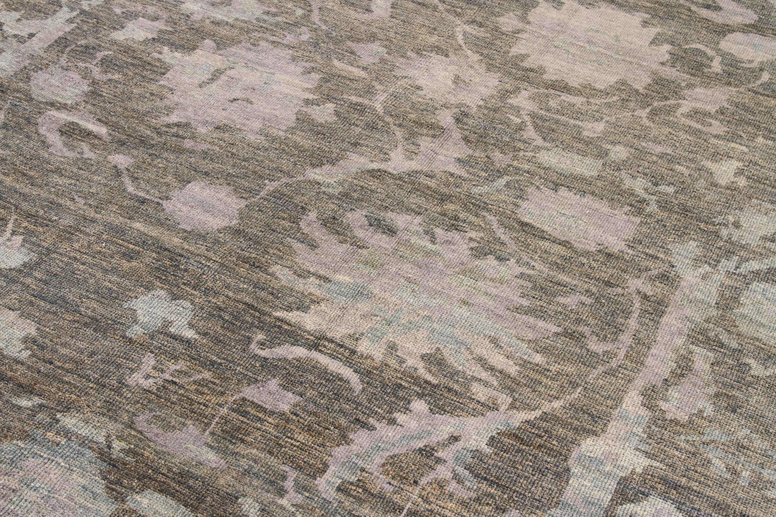 Thumbnail 3 for Persian Oushak Transitional Rug 68618