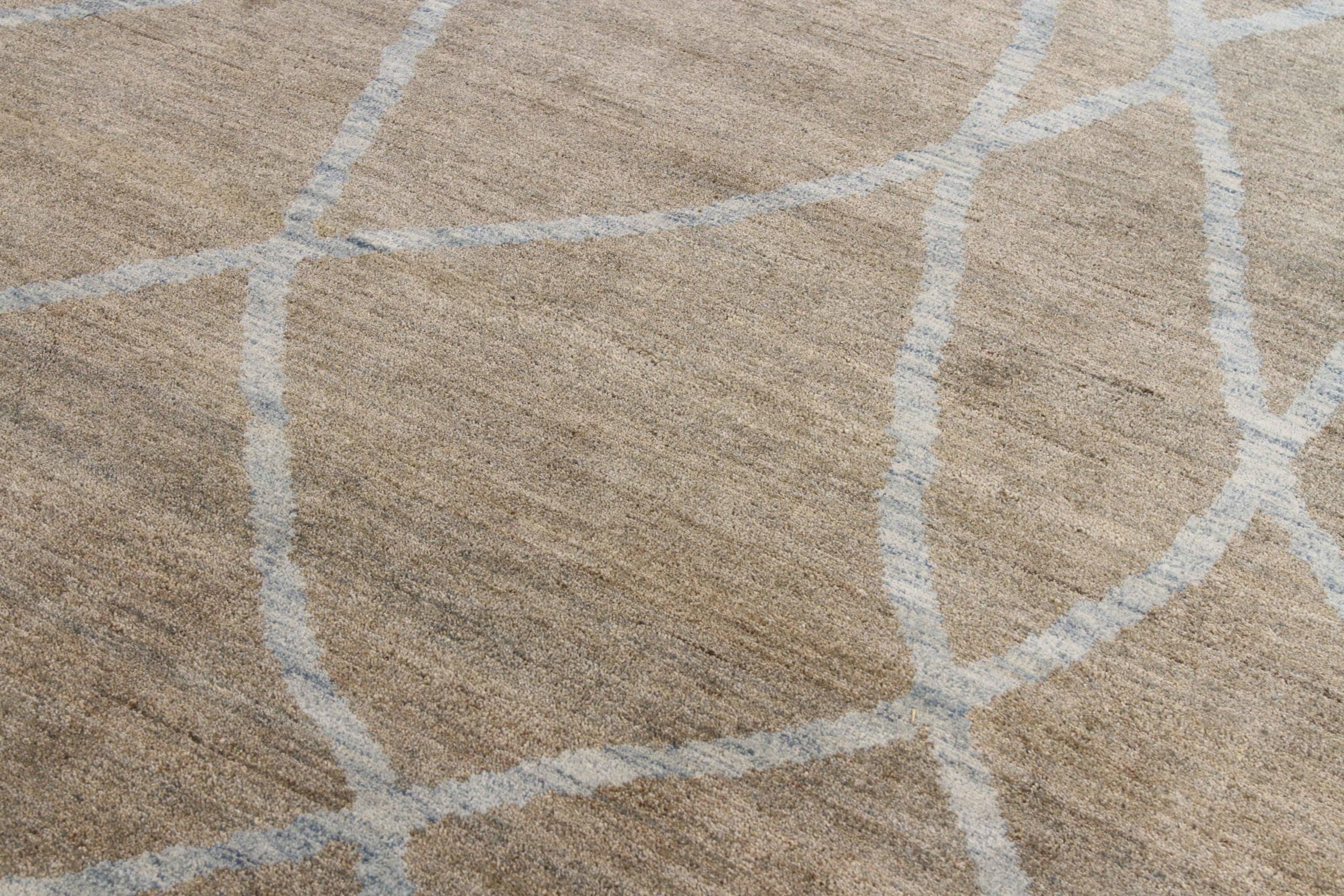 Thumbnail 5 for Persian Oushak Transitional Rug 68992