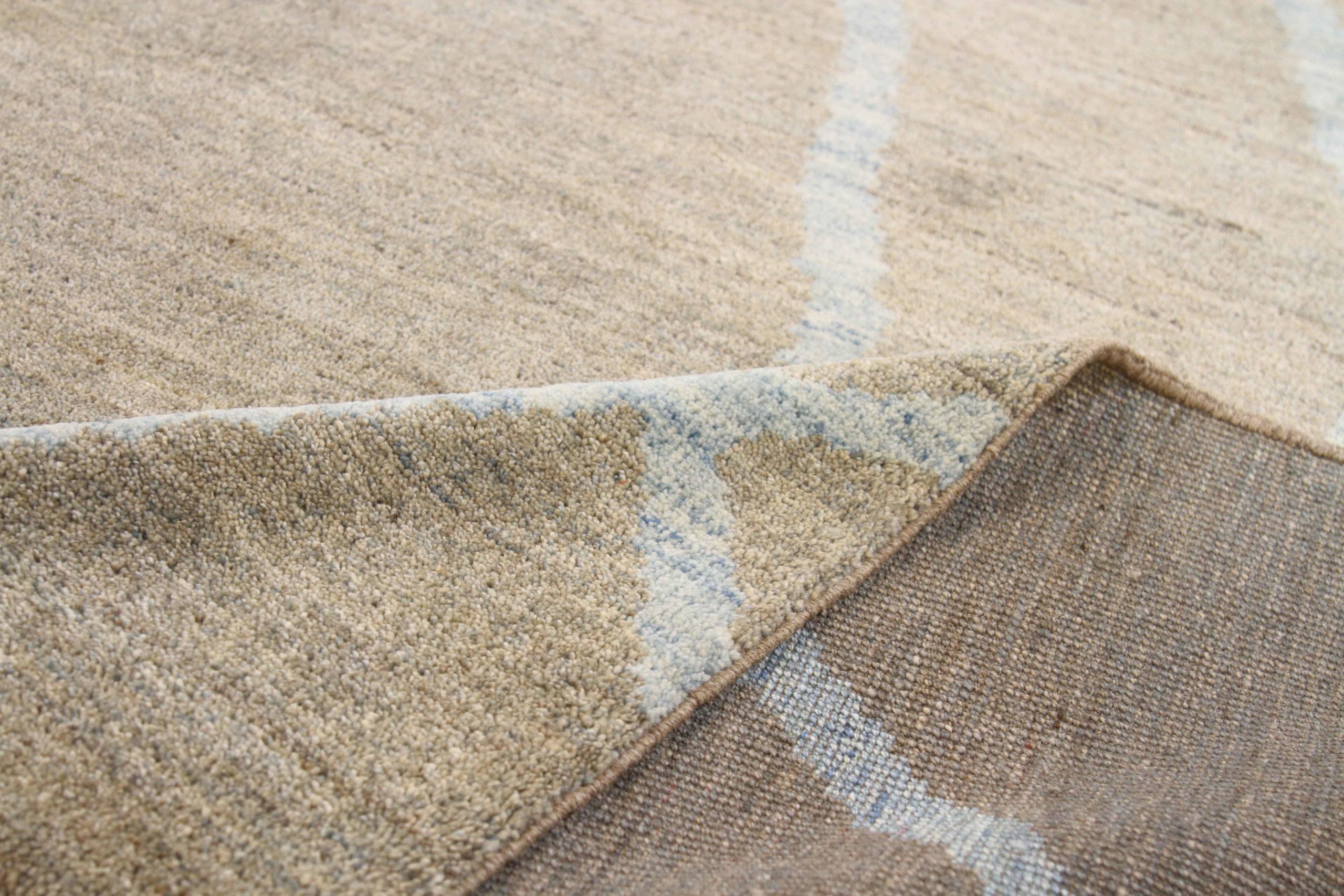 Thumbnail 7 for Persian Oushak Transitional Rug 68992