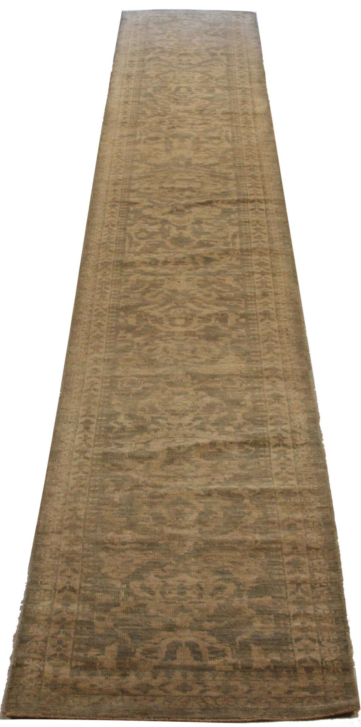 Thumbnail 15 for Persian Sultanabad Transitional Rug 69321