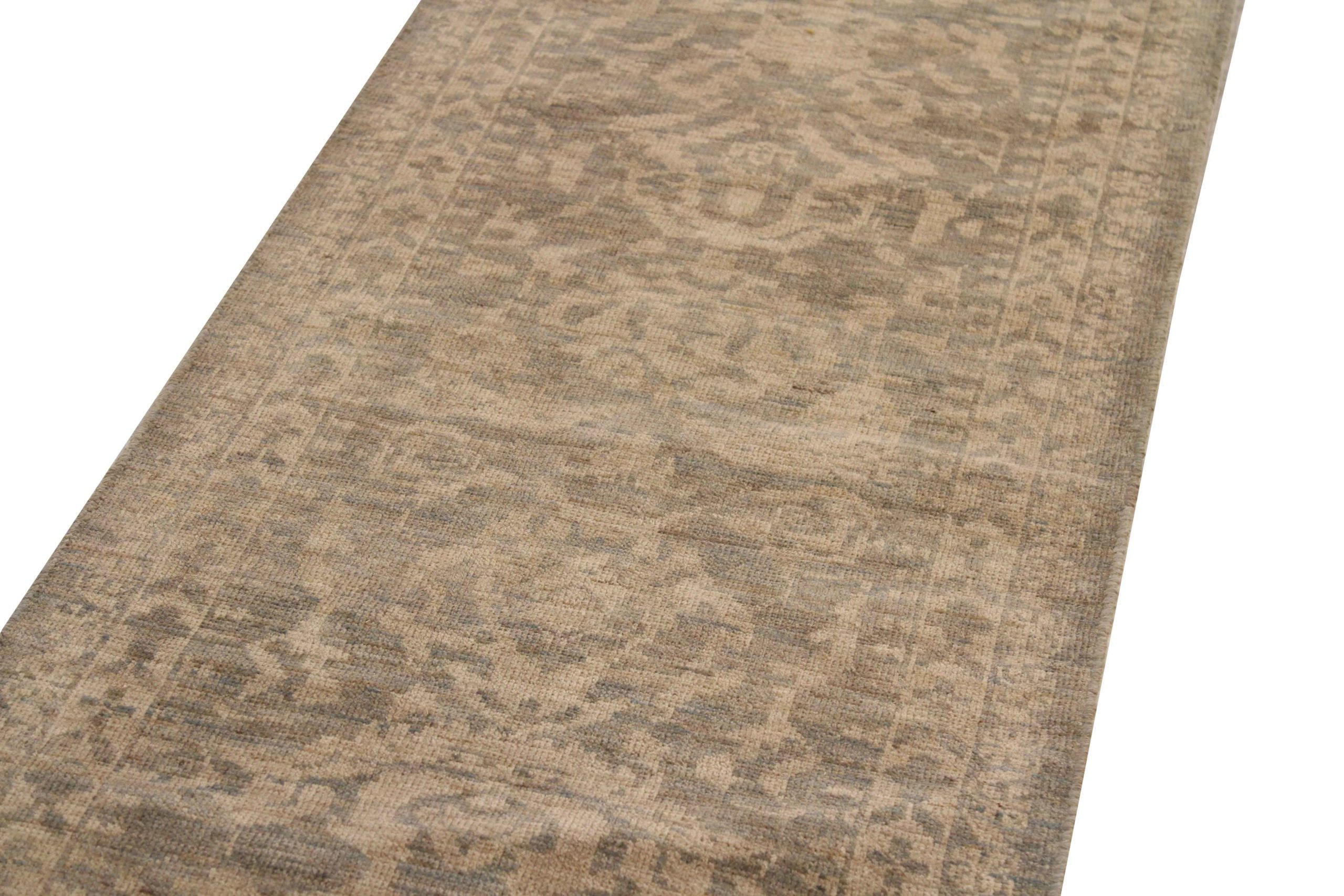 Thumbnail 8 for Persian Sultanabad Transitional Rug 69321