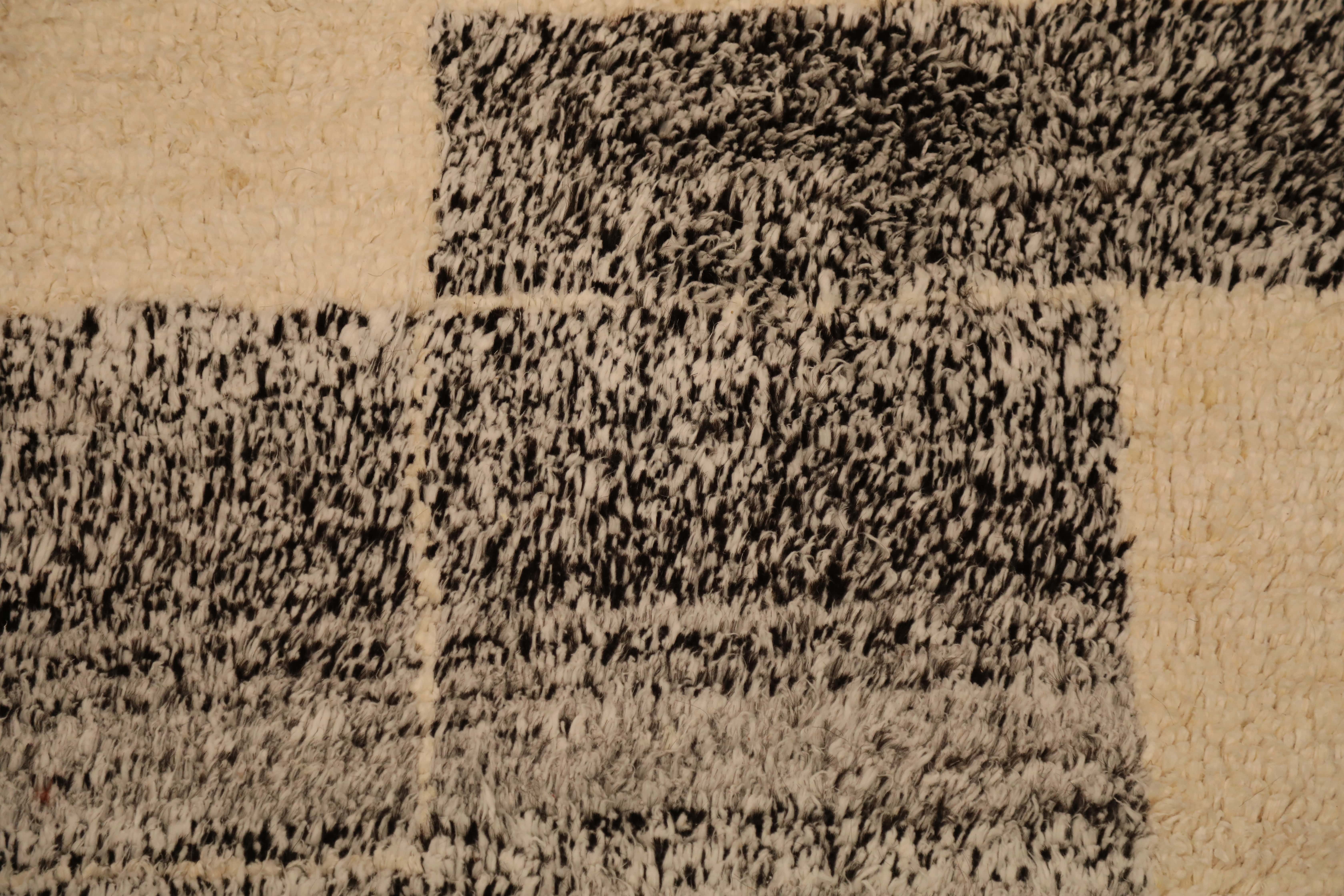 Thumbnail 4 for Turkey Moroccan Tribal Rug 93788