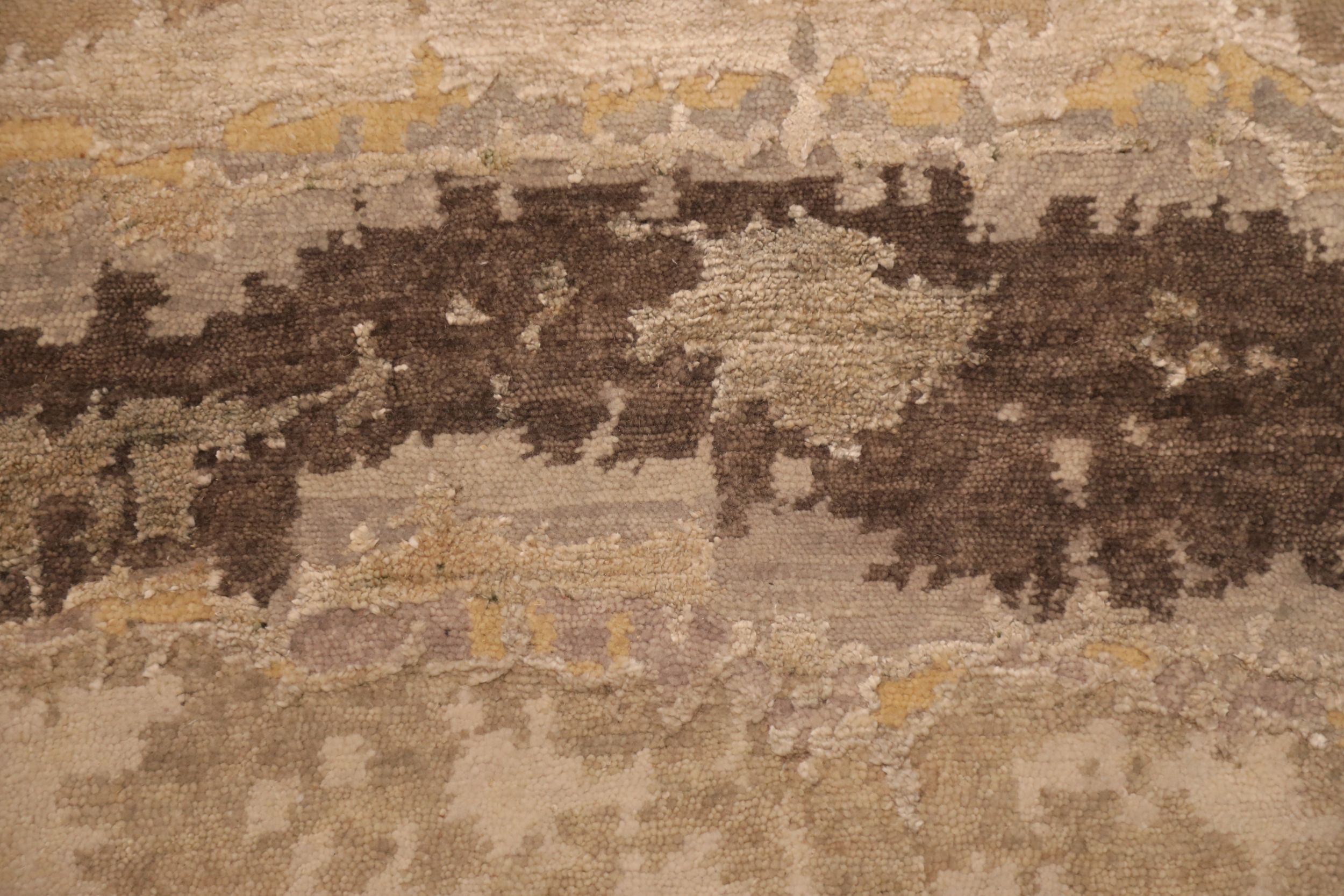 Thumbnail 4 for India Modern / Contemporary Rug 93752