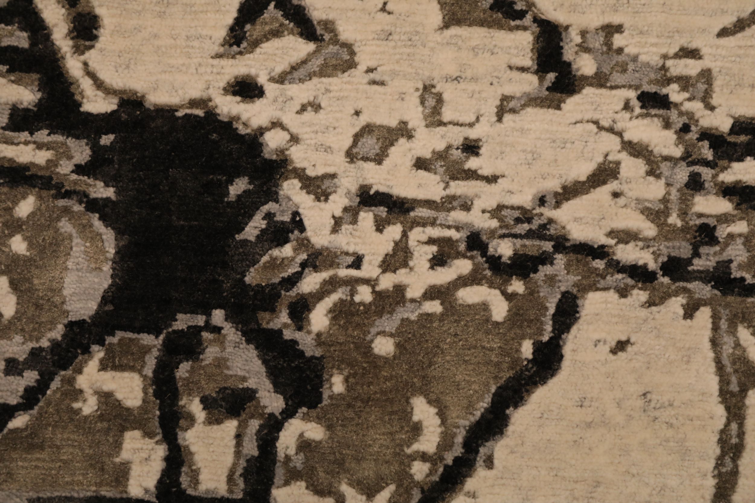 Thumbnail 5 for India Modern / Contemporary Rug 93757