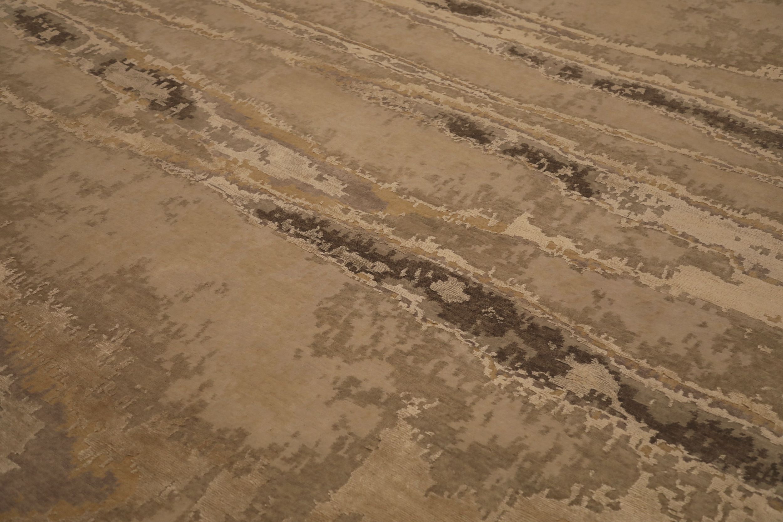 Thumbnail 5 for India Modern / Contemporary Rug 93762