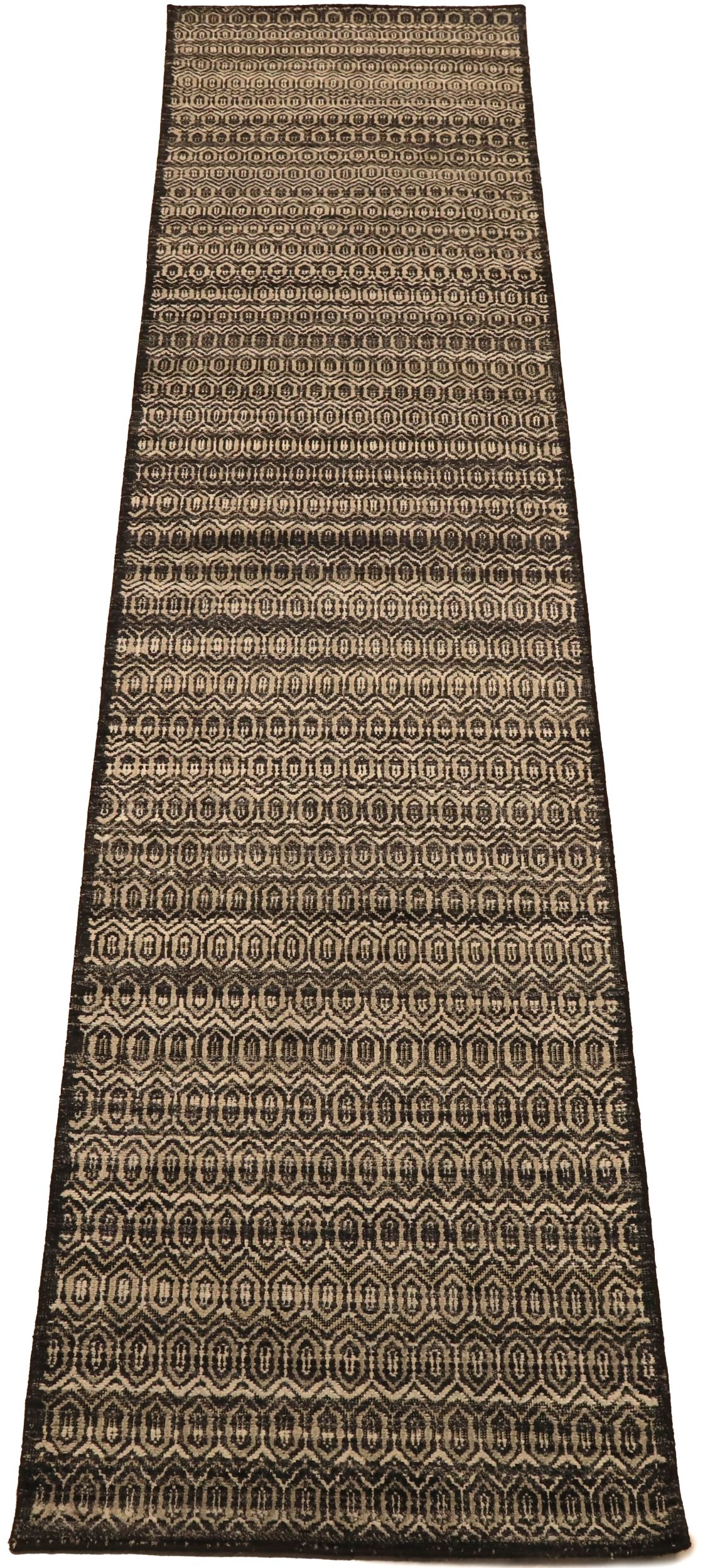 Thumbnail 9 for India Modern / Contemporary Rug 94047