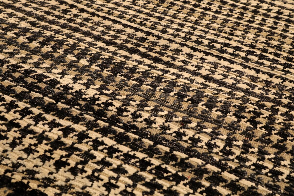 Thumbnail 15 for India Modern / Contemporary Rug 94053