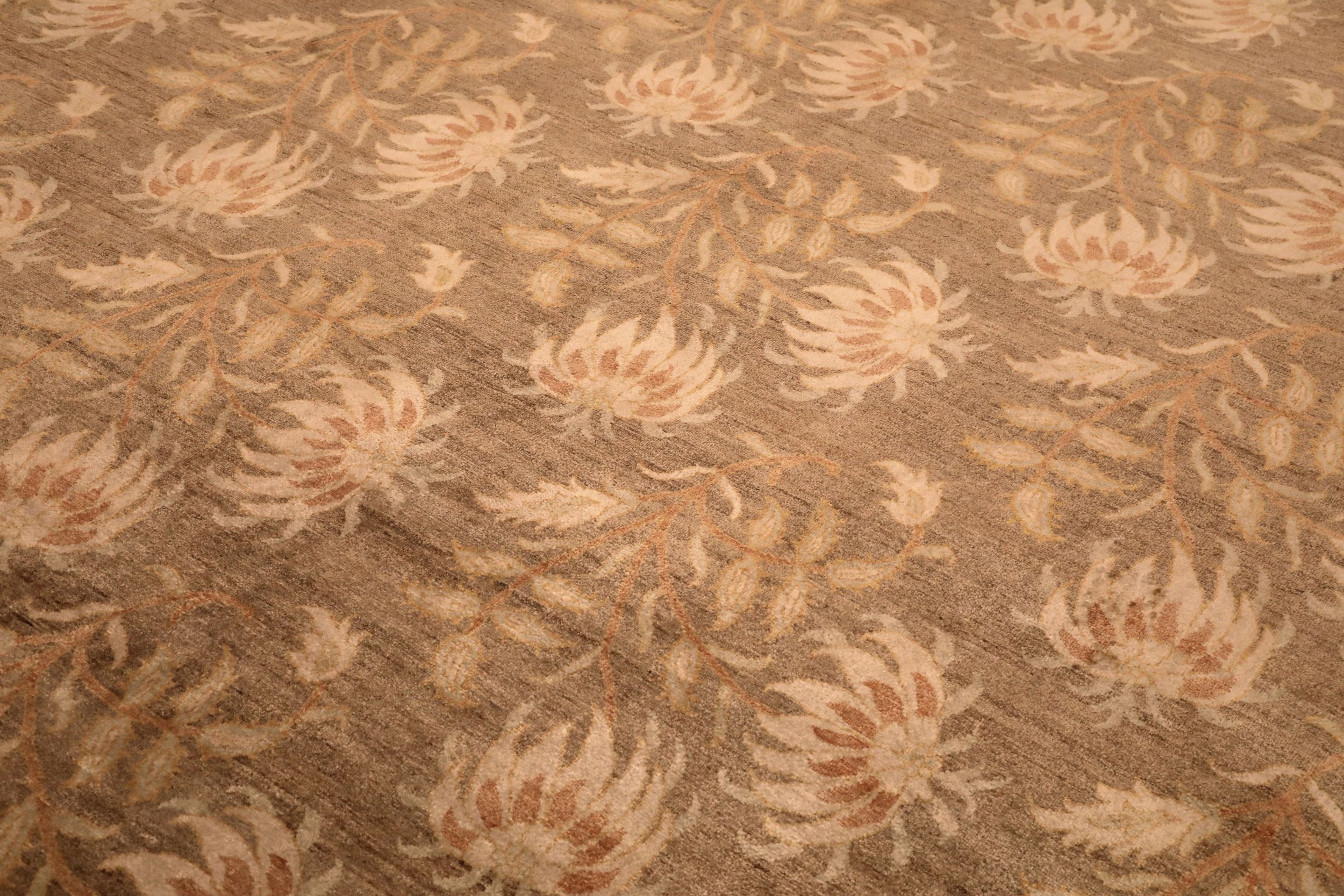 Thumbnail 7 for India Modern / Contemporary Rug 94106