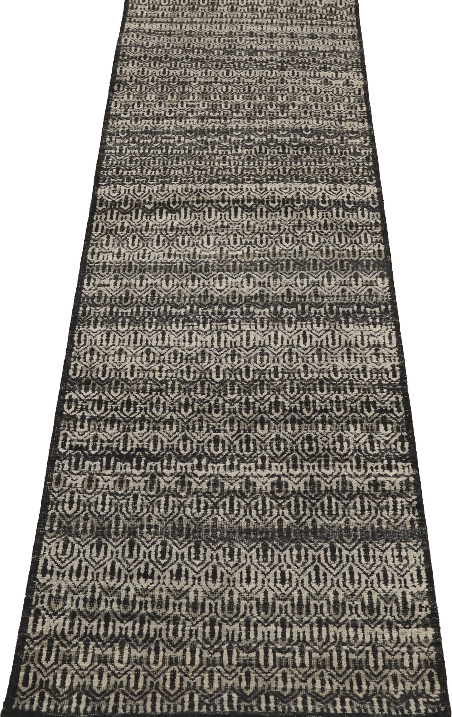 Thumbnail 7 for India Modern / Contemporary Rug 94188