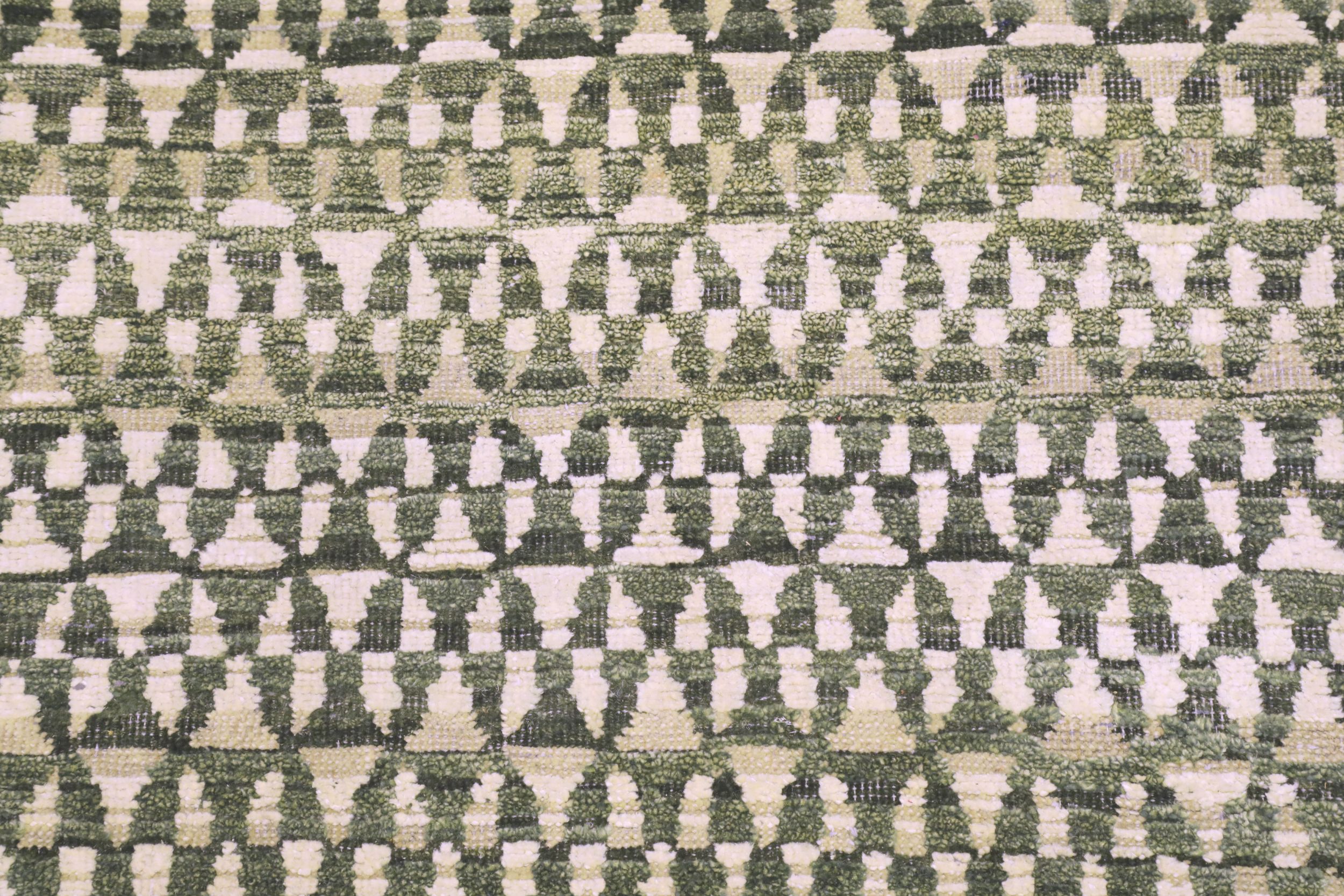 Thumbnail 4 for India Modern / Contemporary Rug 94191