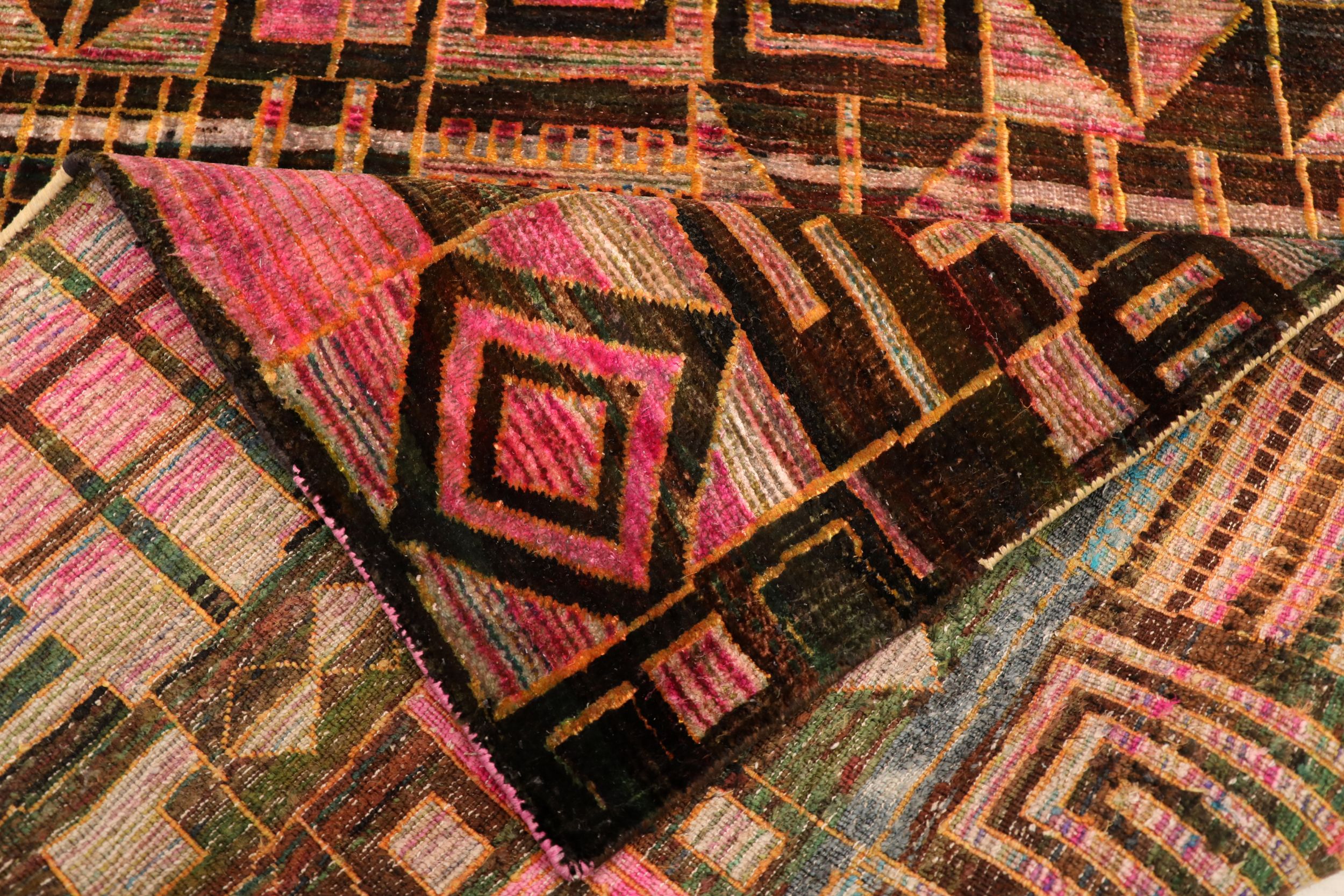 Thumbnail 6 for India Modern / Contemporary Rug 94216