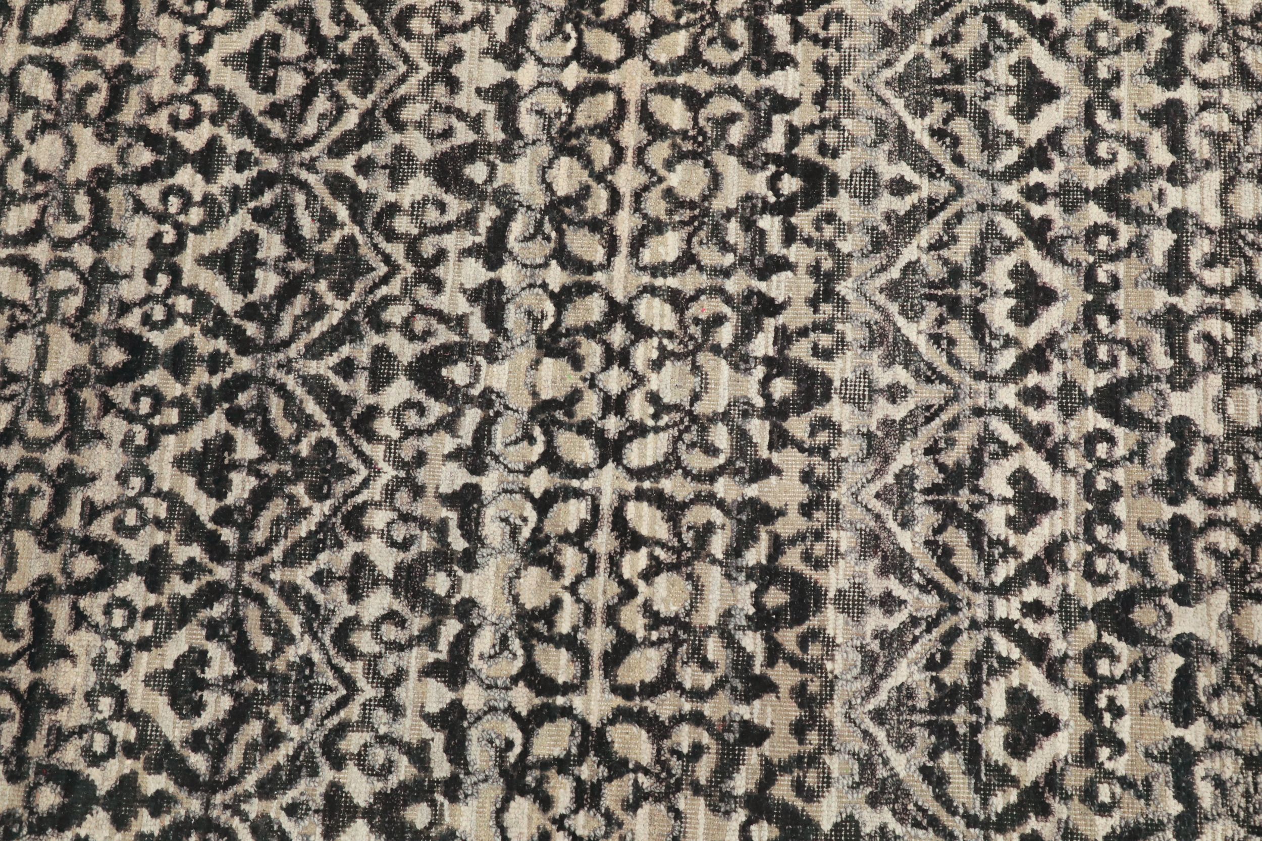 Thumbnail 4 for India Modern / Contemporary Rug 94266