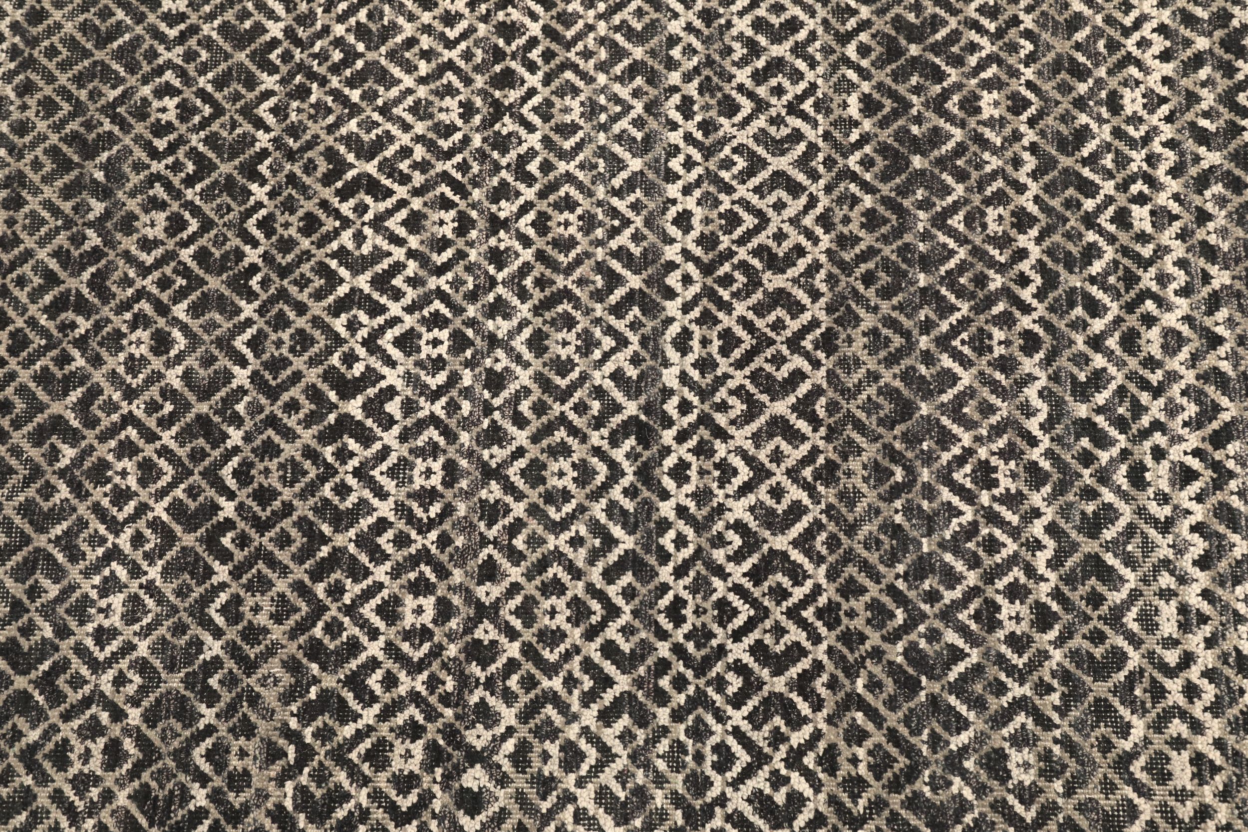 Thumbnail 4 for India Modern / Contemporary Rug 94270