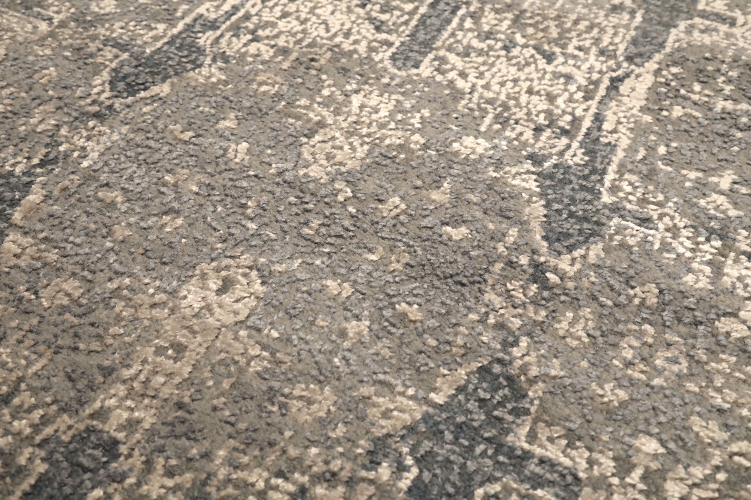 Thumbnail 10 for India Modern / Contemporary Rug 94274