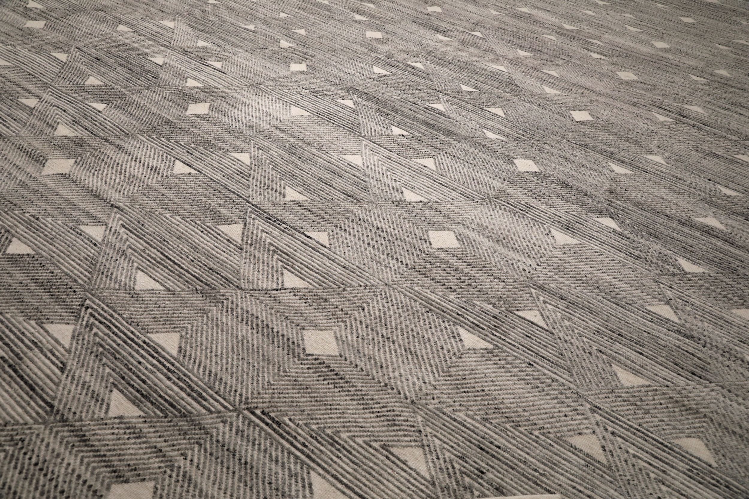 Thumbnail 4 for India Moroccan Modern / Contemporary Rug 94441