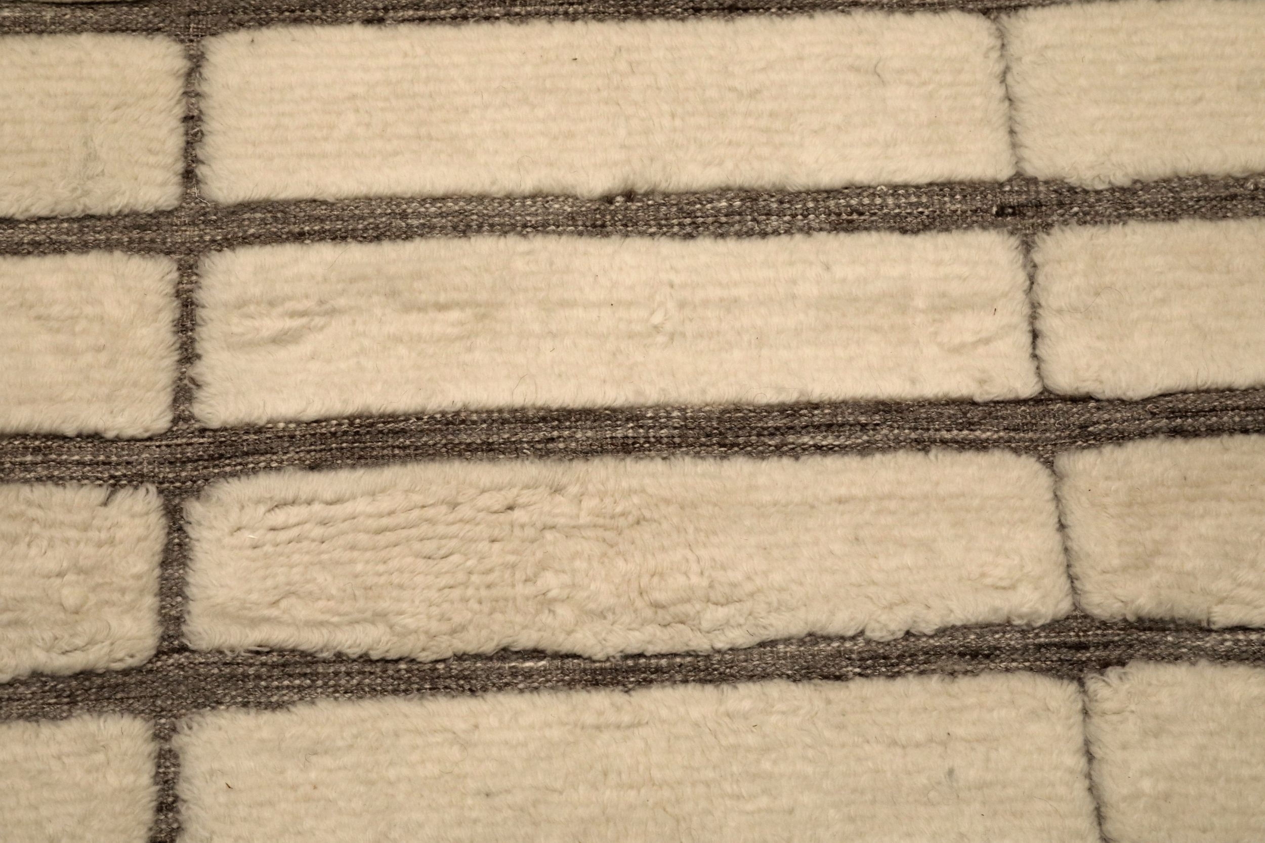 Thumbnail 7 for India Moroccan Modern / Contemporary Rug 94454