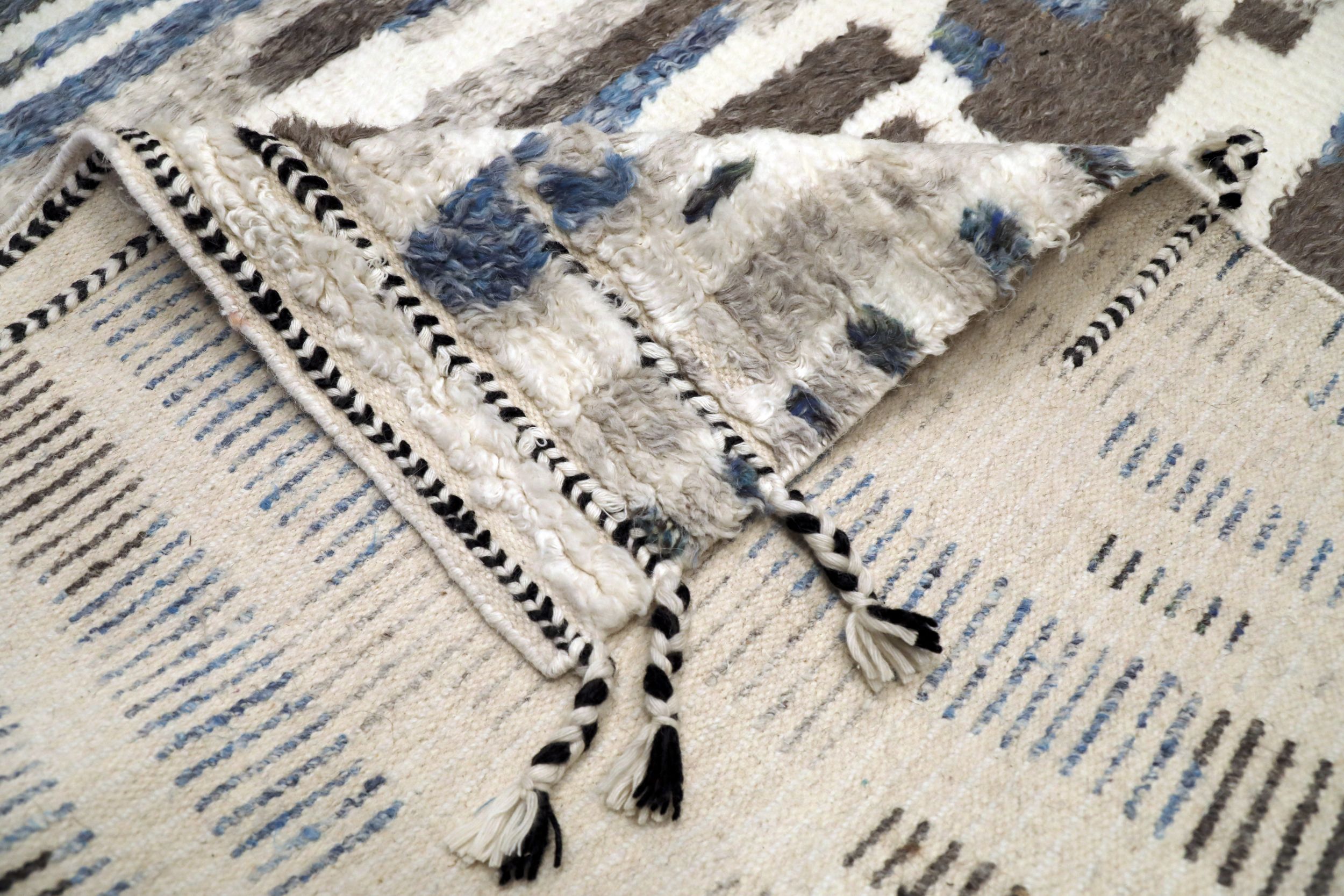 Thumbnail 8 for India Moroccan Modern / Contemporary Rug 94500