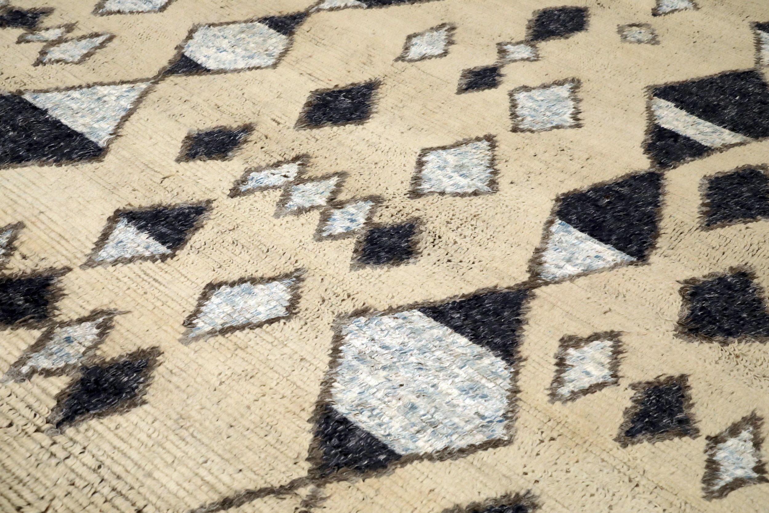 Thumbnail 5 for India Moroccan Modern / Contemporary Rug 94507