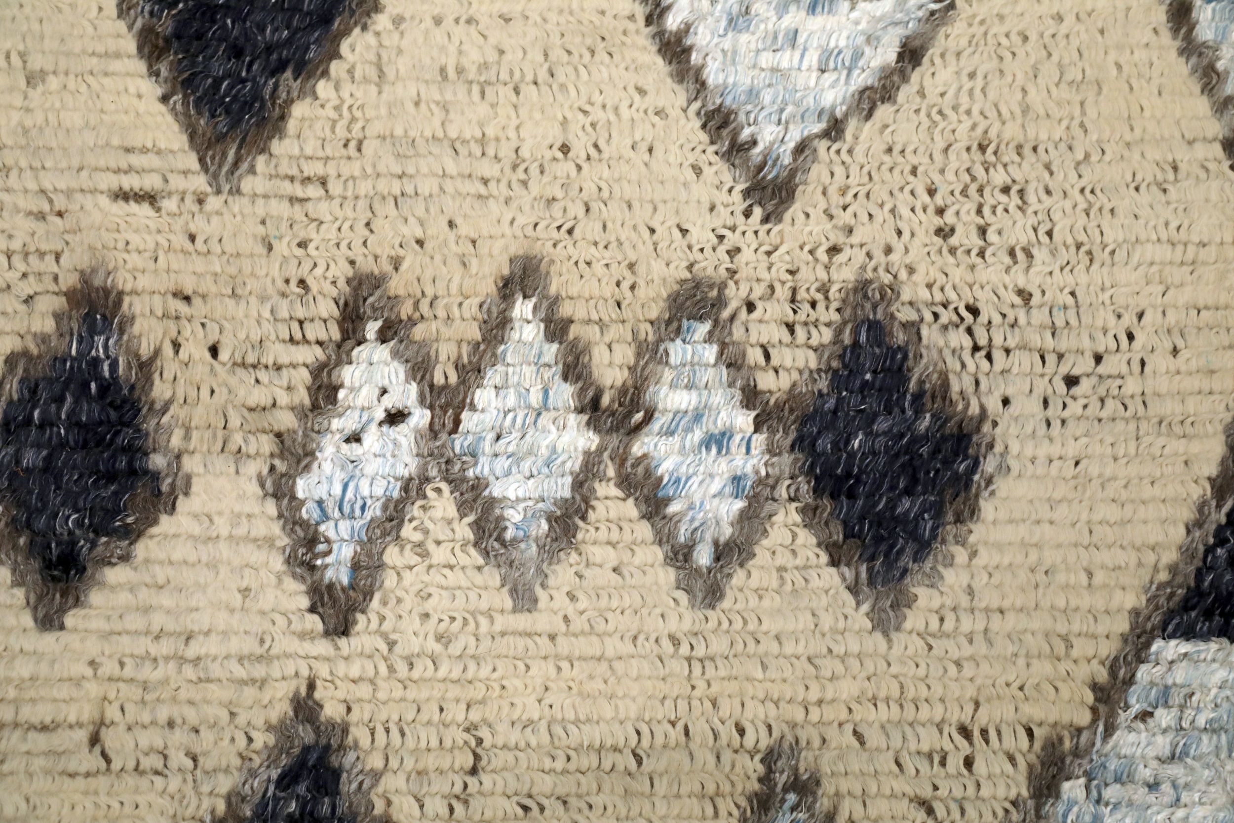 Thumbnail 6 for India Moroccan Modern / Contemporary Rug 94507