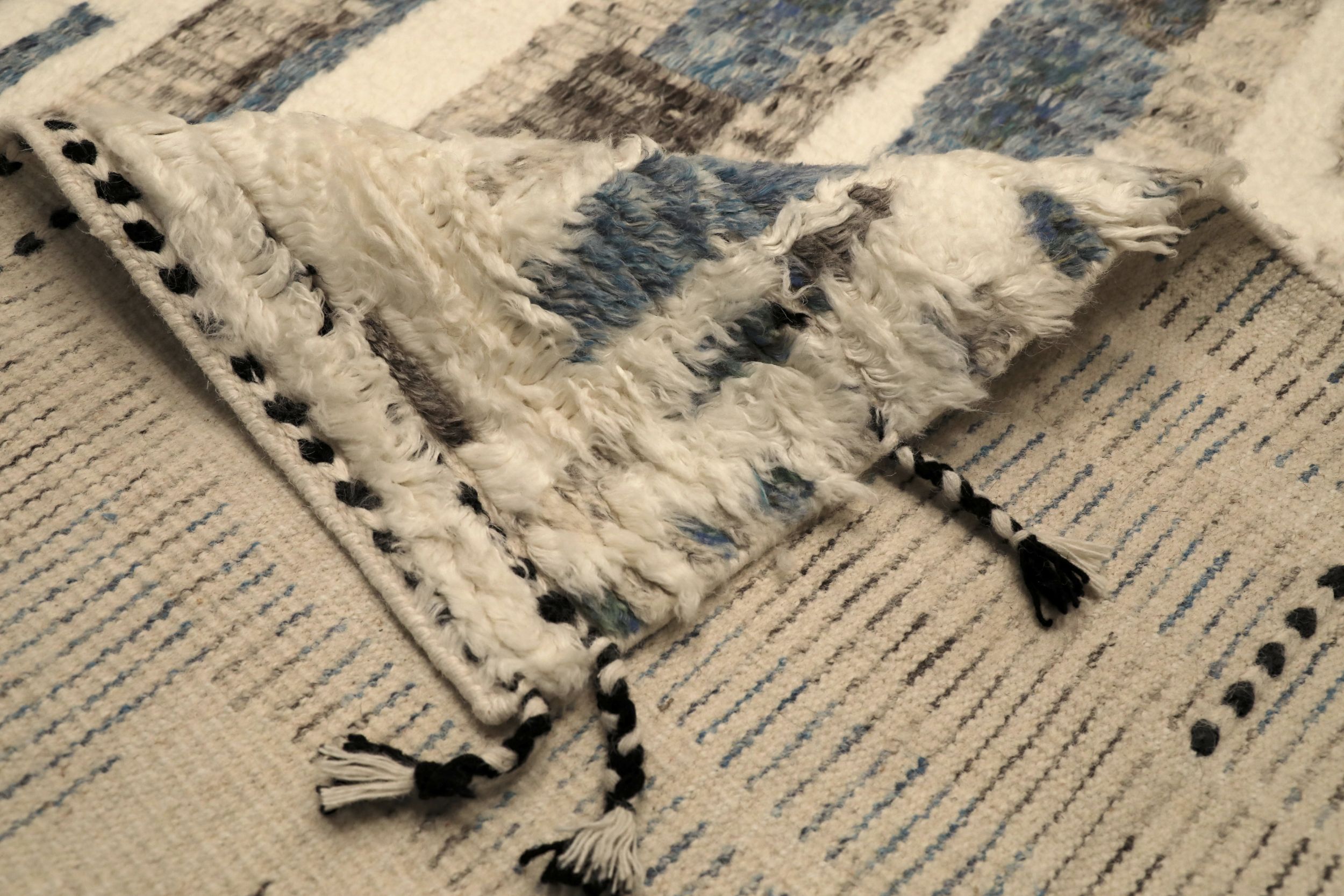 Thumbnail 7 for India Moroccan Modern / Contemporary Rug 94519