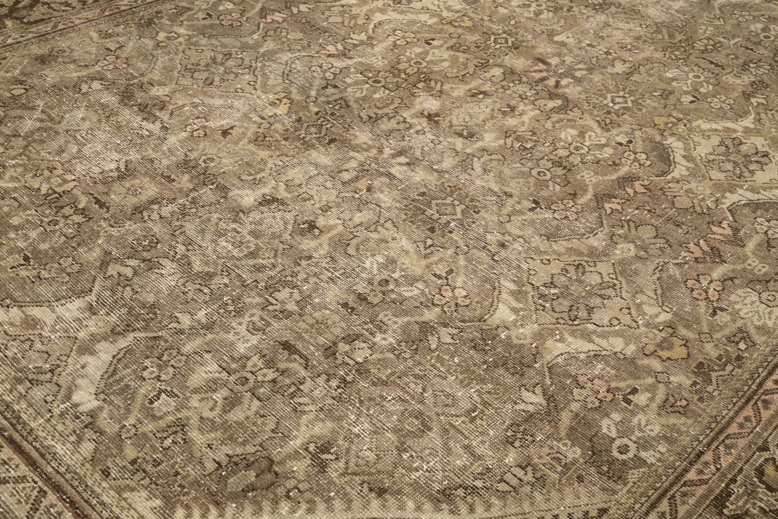 Thumbnail 5 for Antique Persian Mahal Traditional Rug 94555