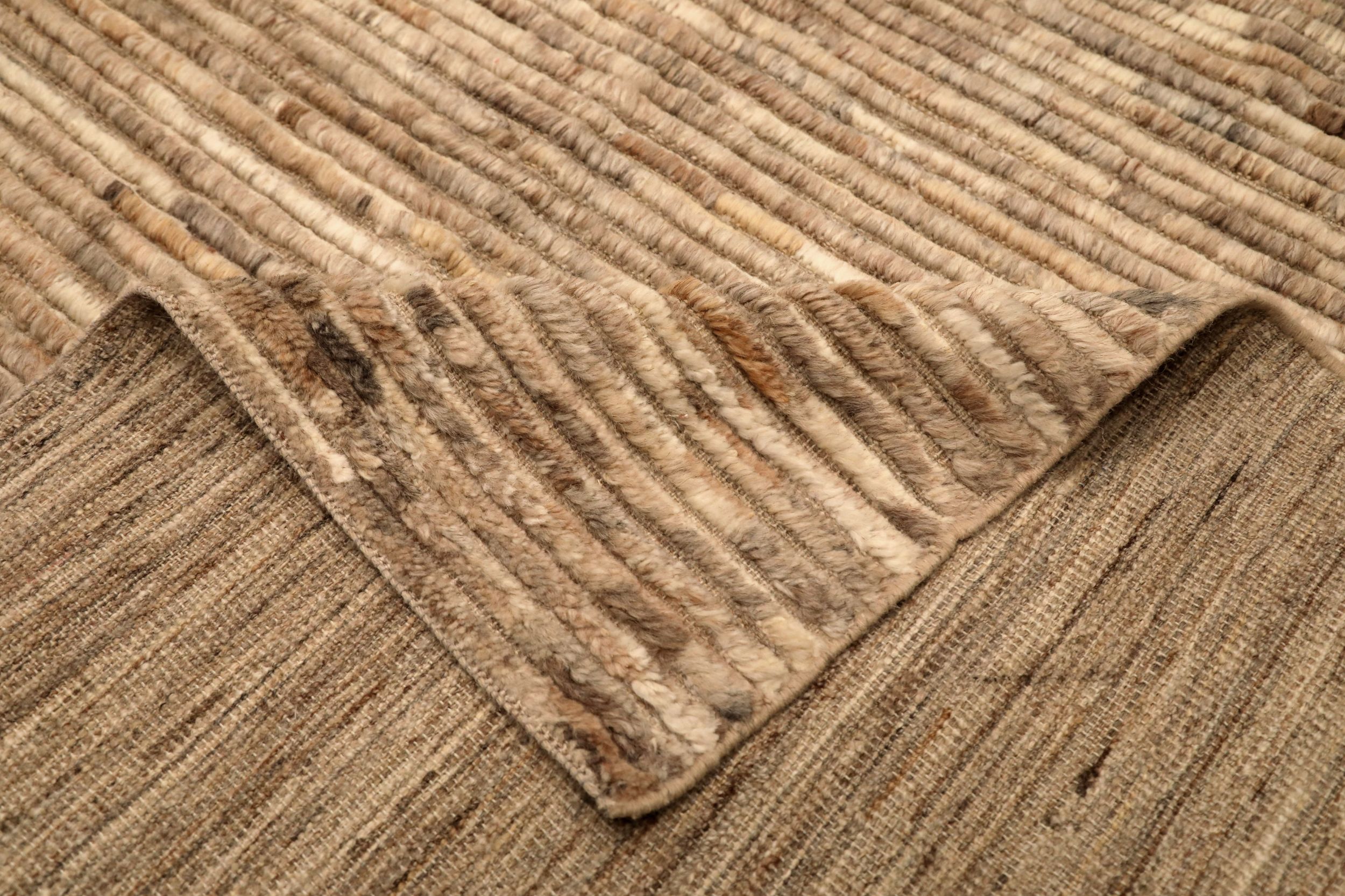 Thumbnail 8 for Turkey Abadeh Tribal Rug 94613