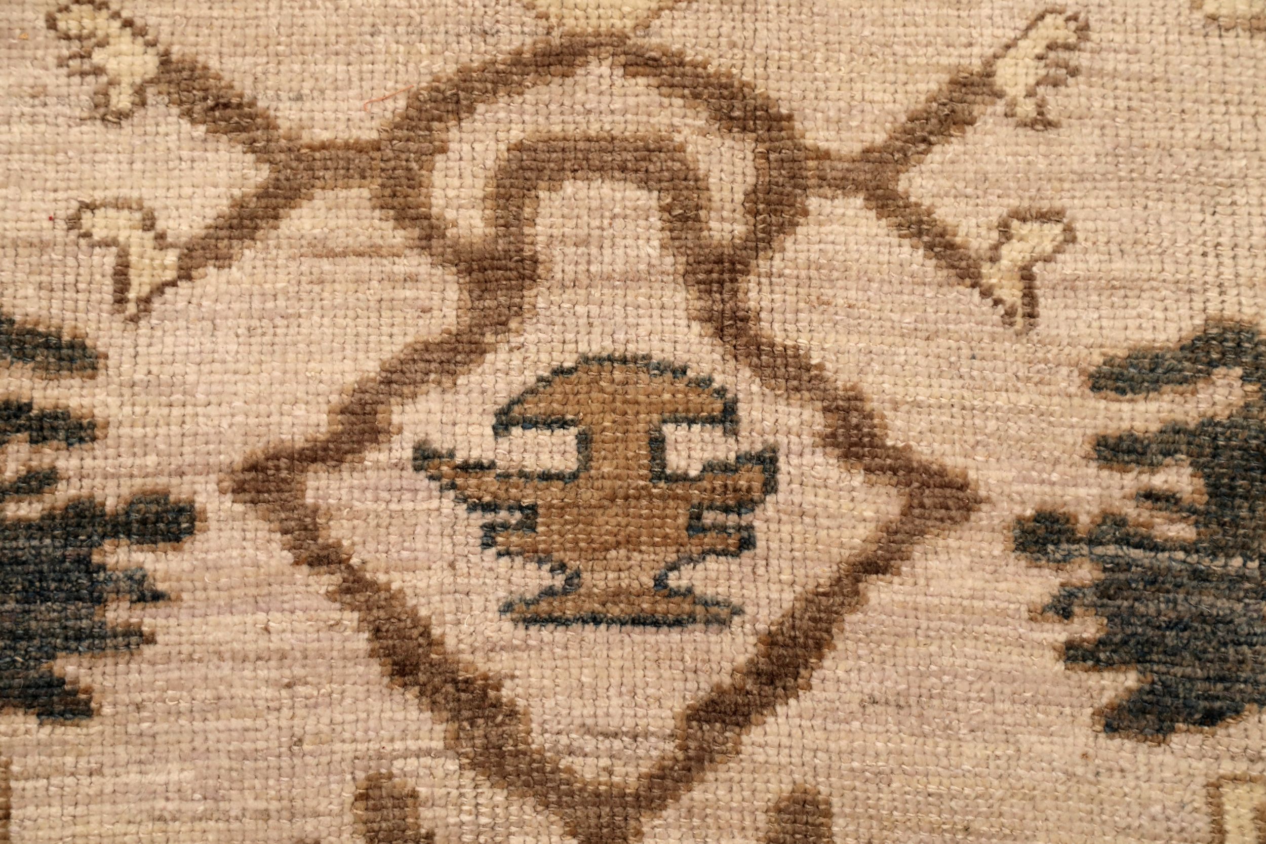 Thumbnail 10 for Turkey Abadeh Tribal Rug 94616