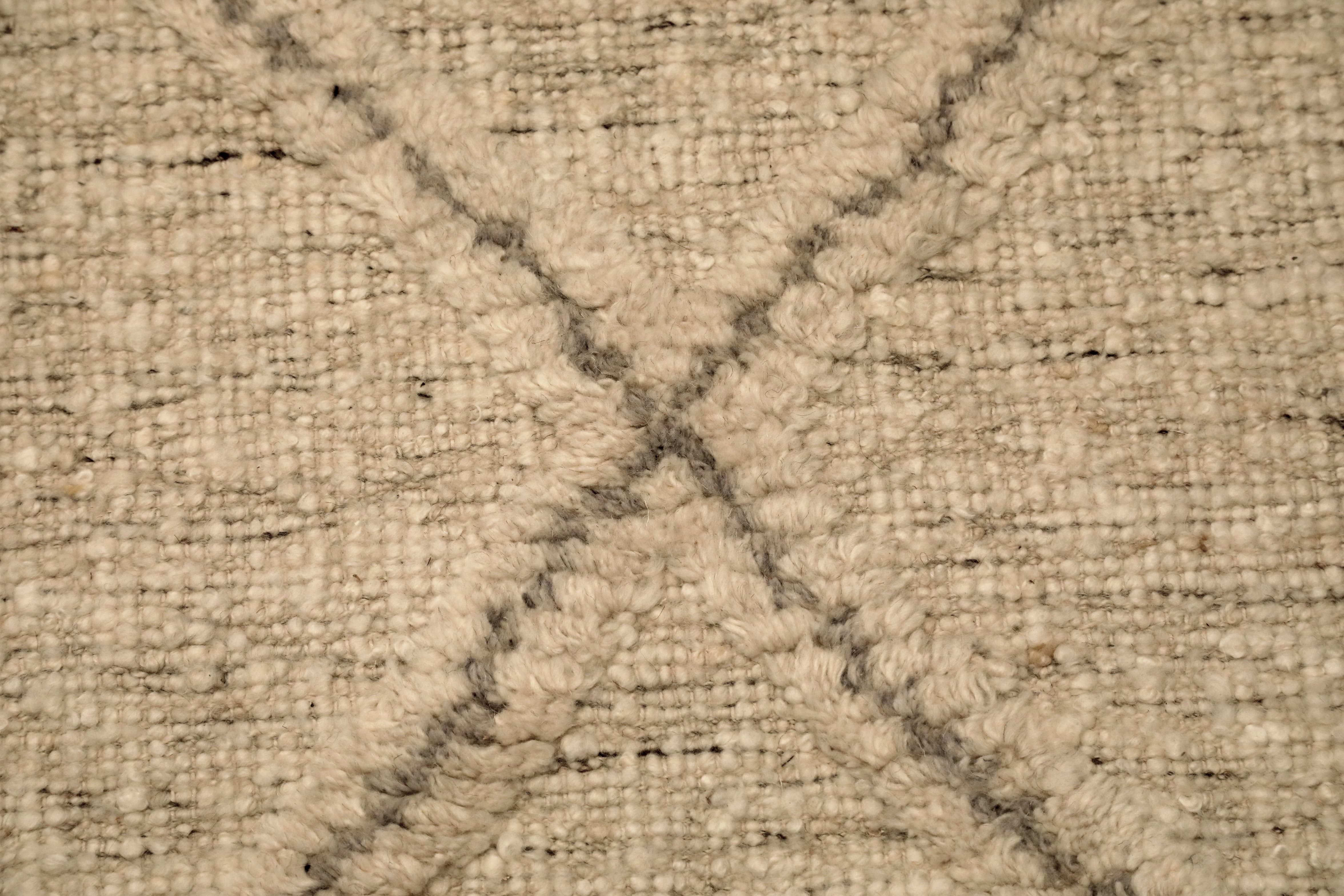 Thumbnail 6 for India Moroccan Modern / Contemporary Rug 96538