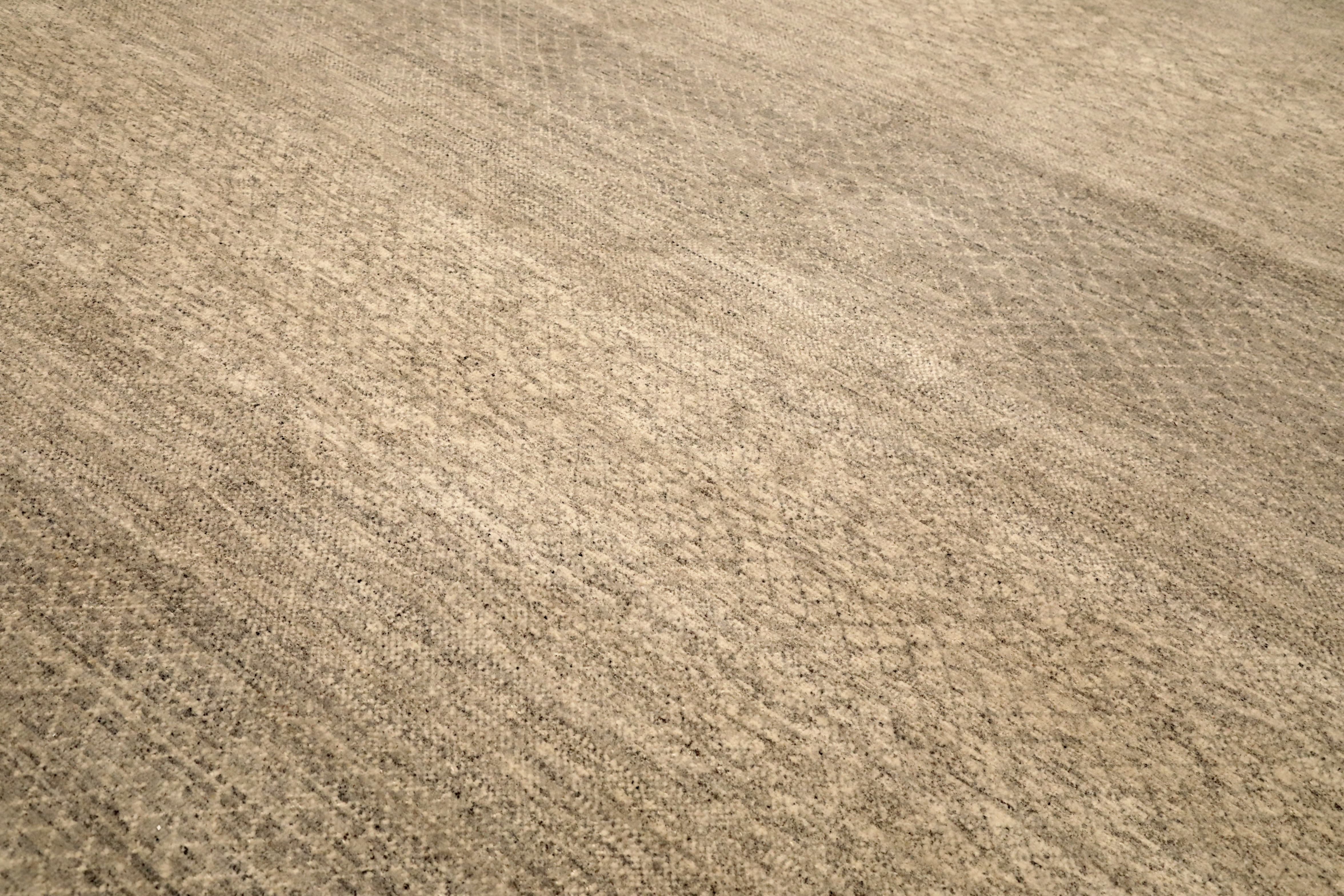 Thumbnail 4 for India Modern / Contemporary Rug 96547