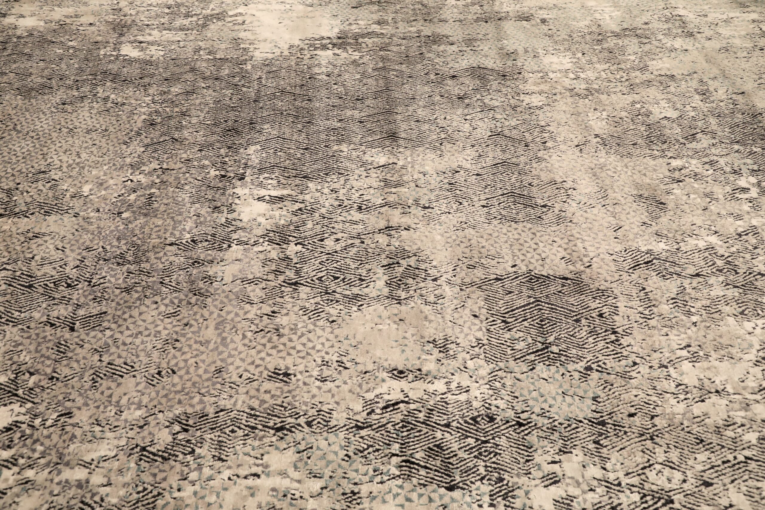 Thumbnail 7 for India Modern / Contemporary Rug 96557