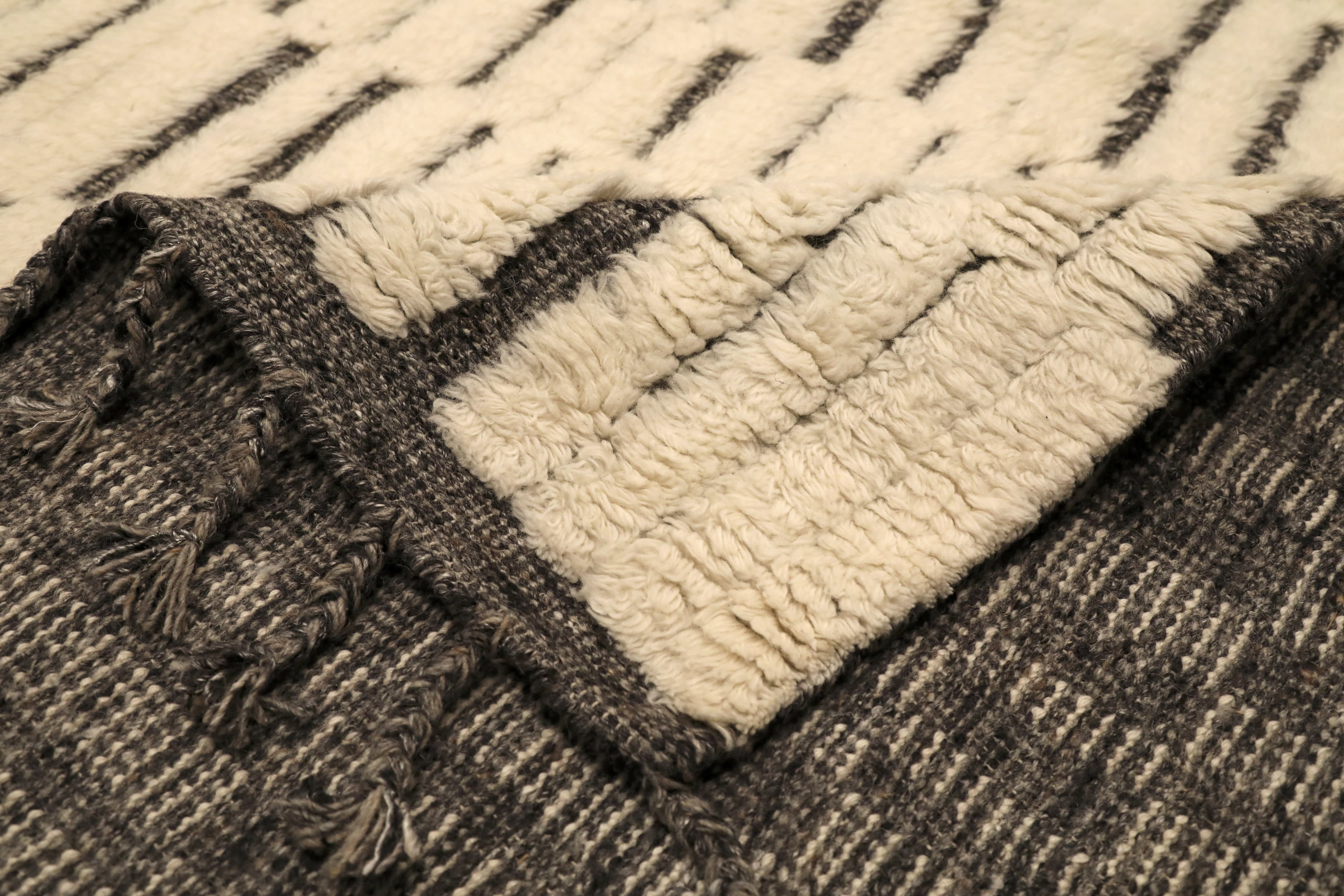 Thumbnail 3 for India Moroccan Modern / Contemporary Rug 96561