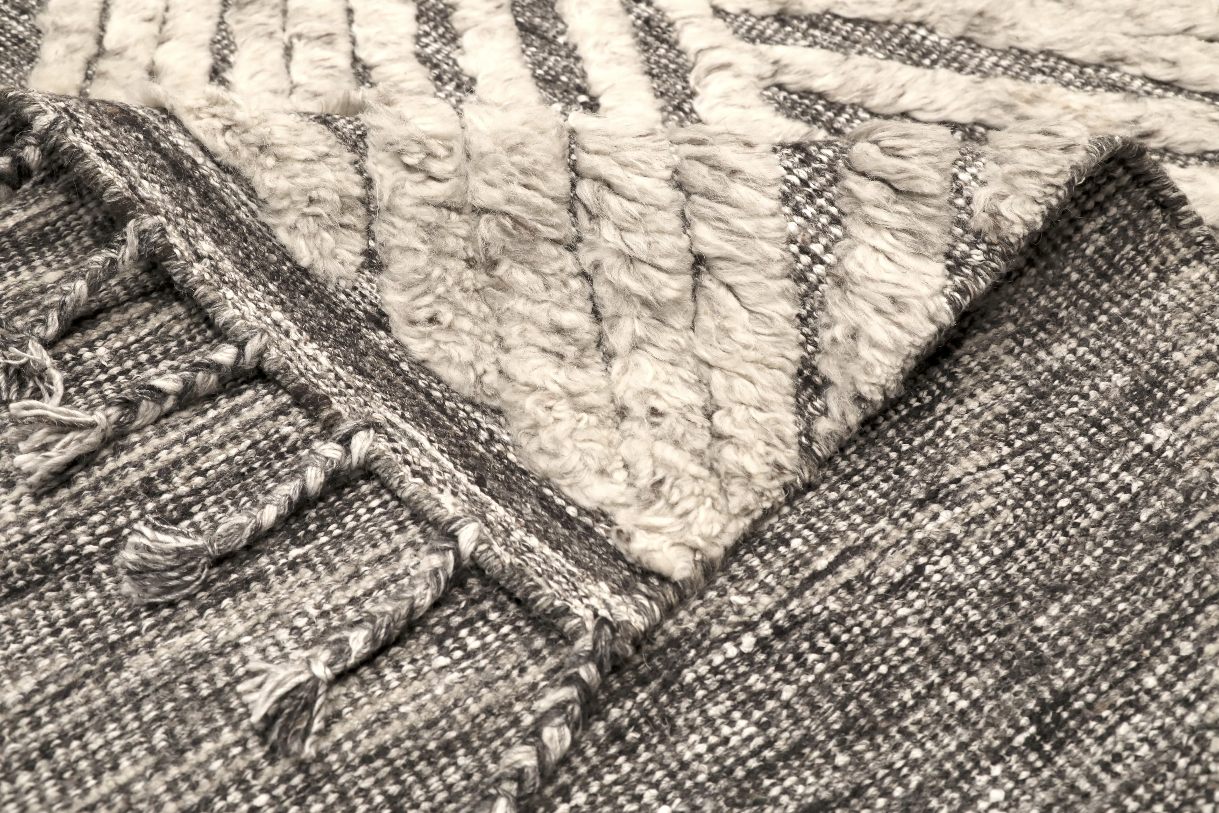 Thumbnail 4 for India Moroccan Modern / Contemporary Rug 96600