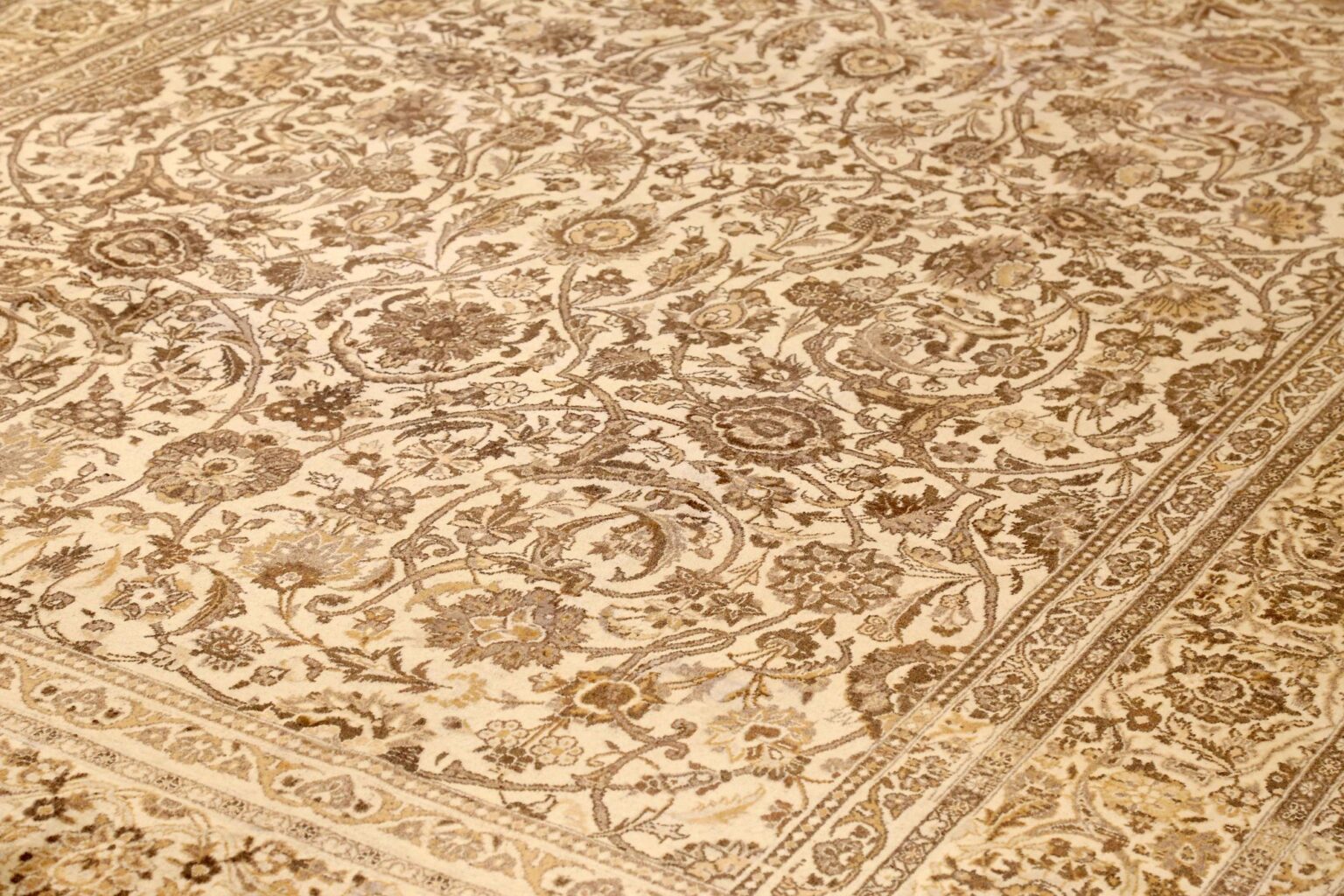 Thumbnail 12 for Antique Persian Tabriz Traditional Rug 10455