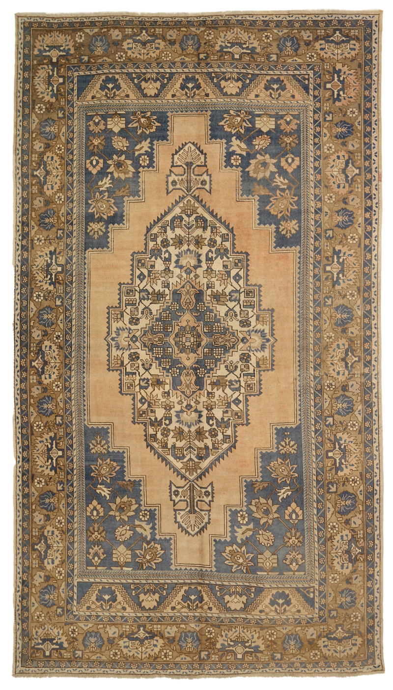 Thumbnail 3 for Antique Turkey Traditional Rug 92830