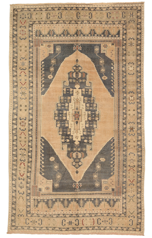 Thumbnail 6 for Antique Turkey Traditional Rug 92835