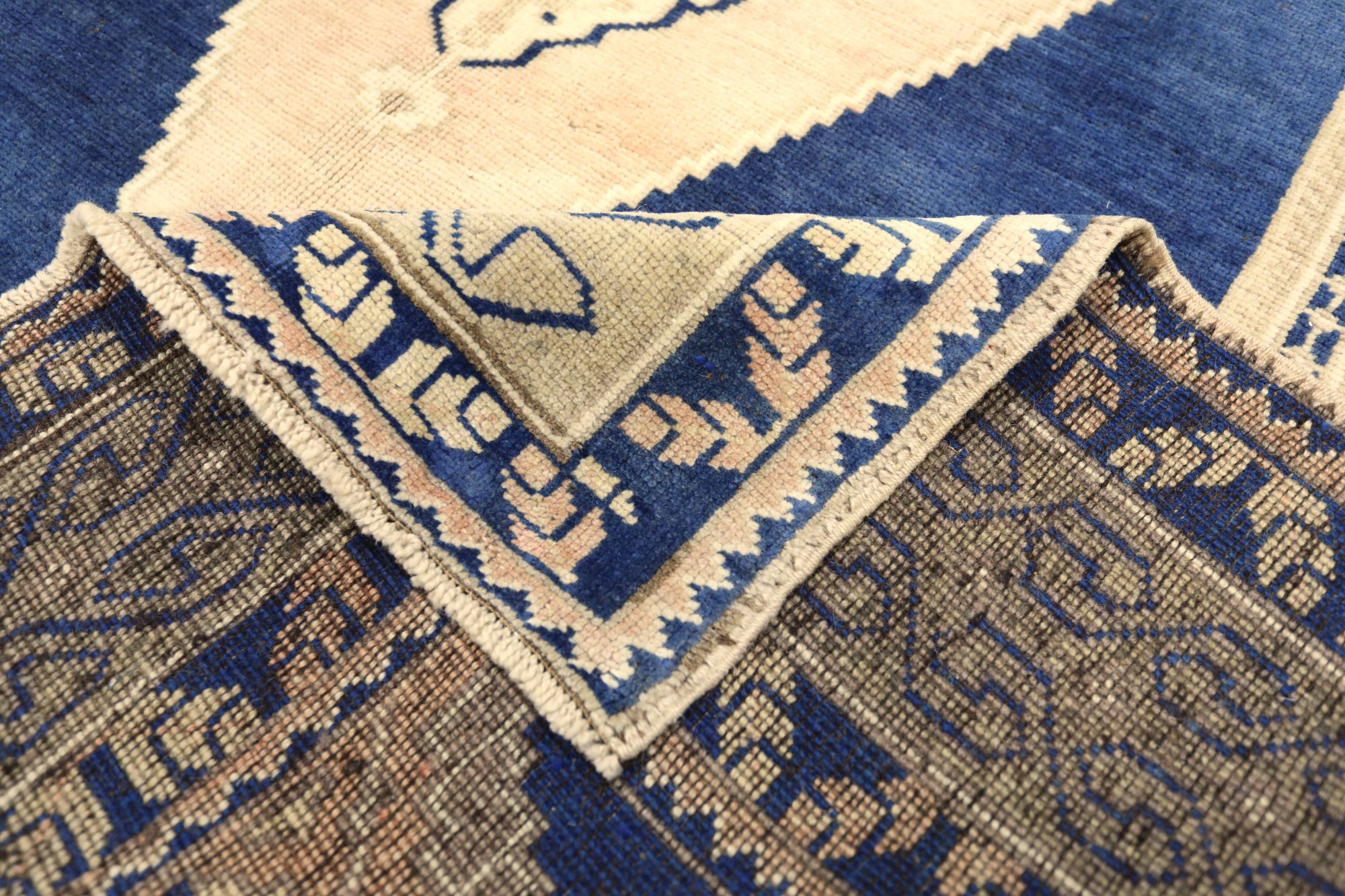 Thumbnail 4 for Antique Turkey Traditional Rug 93012