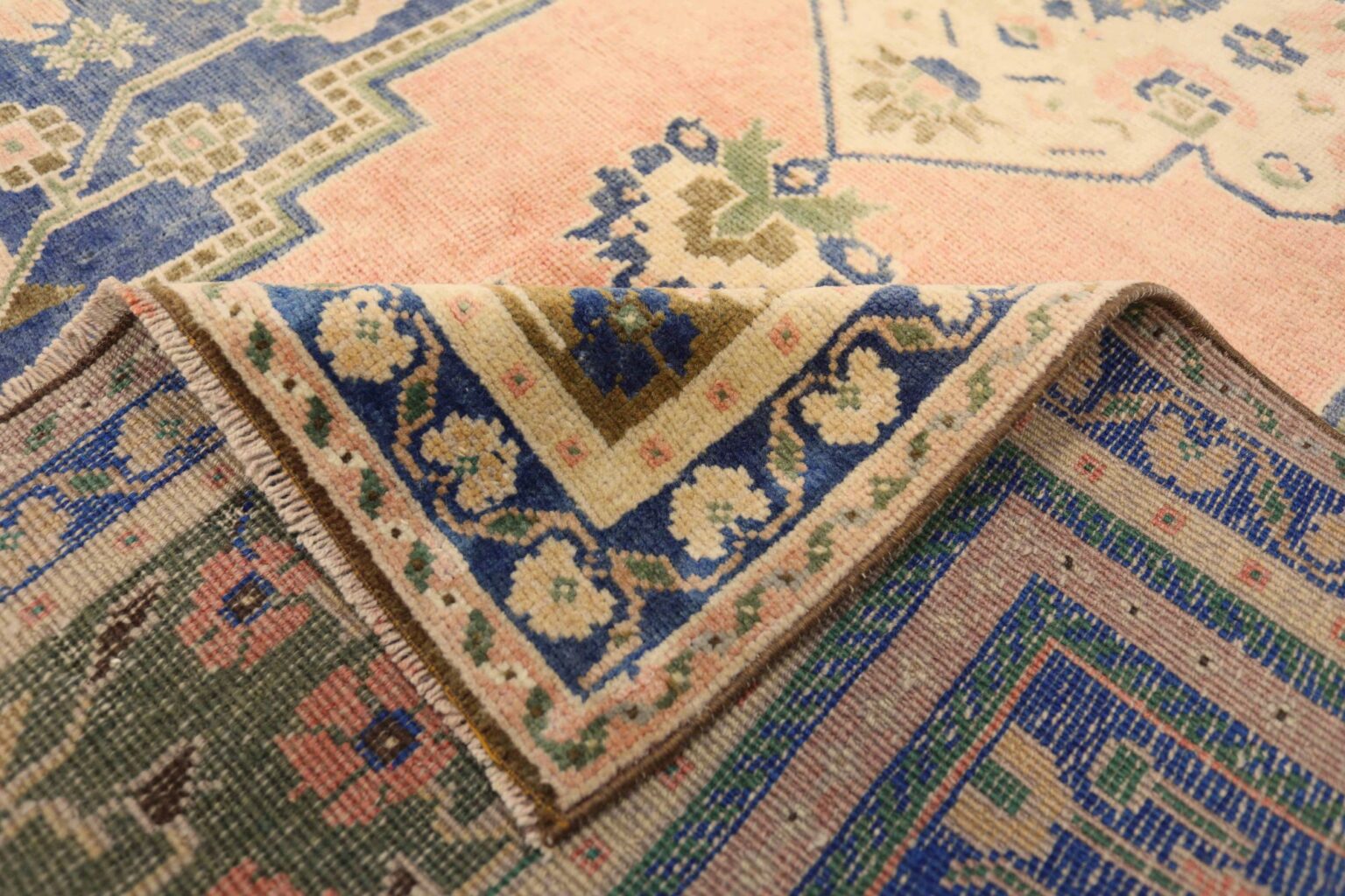 Thumbnail 14 for Antique Turkey Traditional Rug 93025