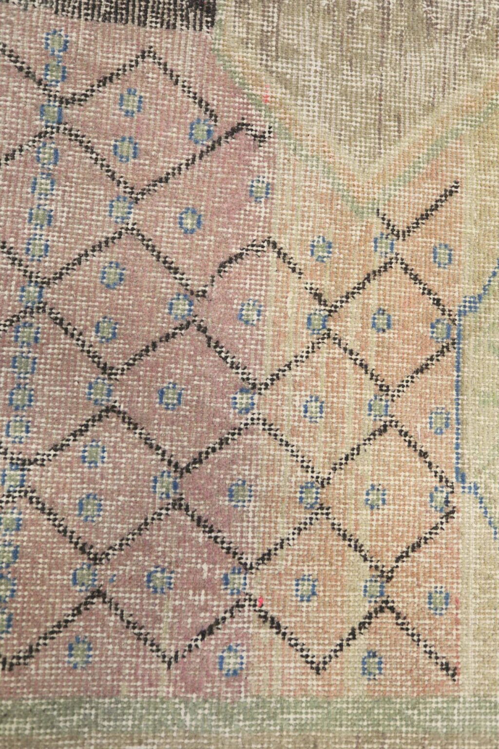 Thumbnail 13 for Antique Turkey Traditional Rug 93056