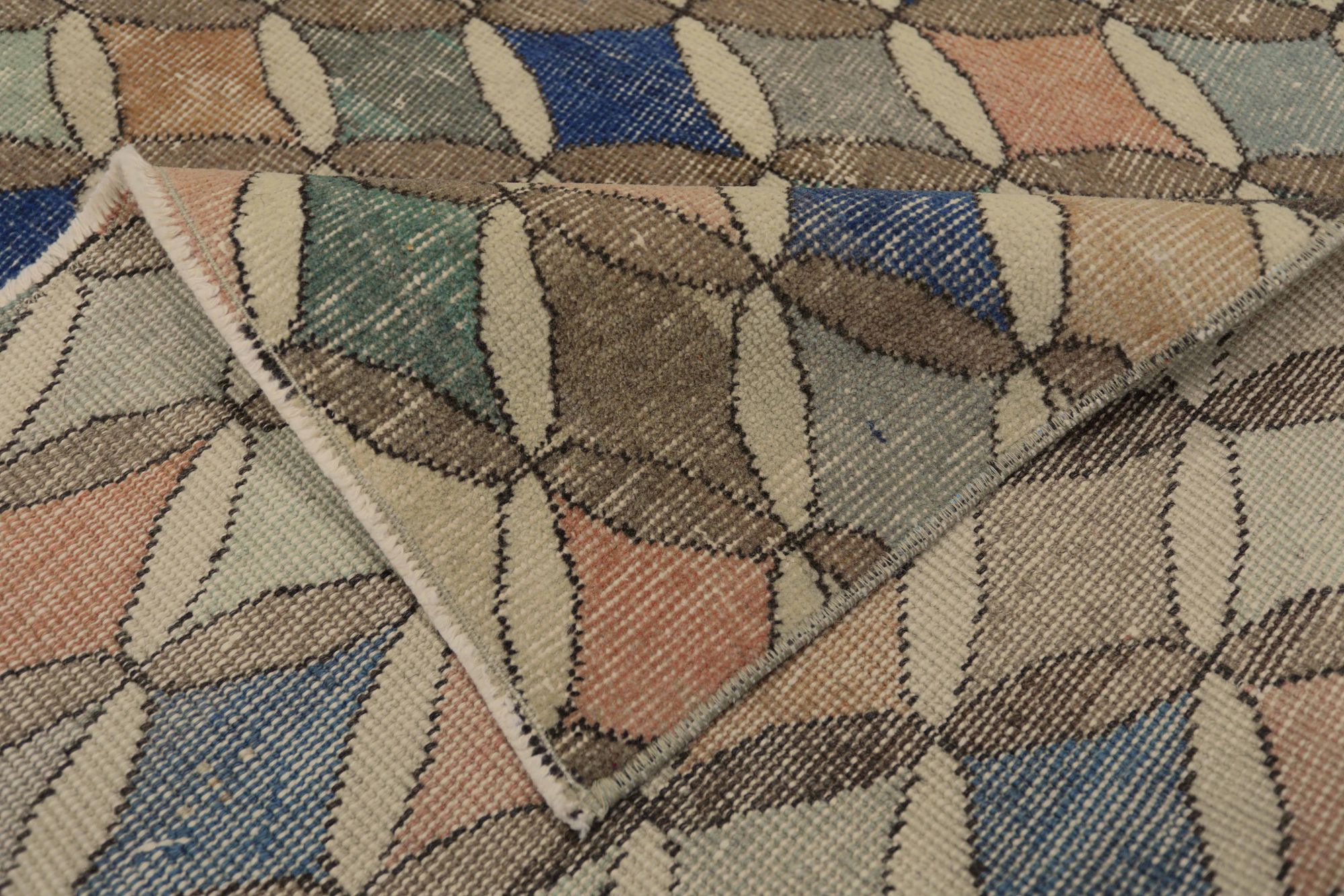 Thumbnail 4 for Antique Turkey Traditional Rug 93059