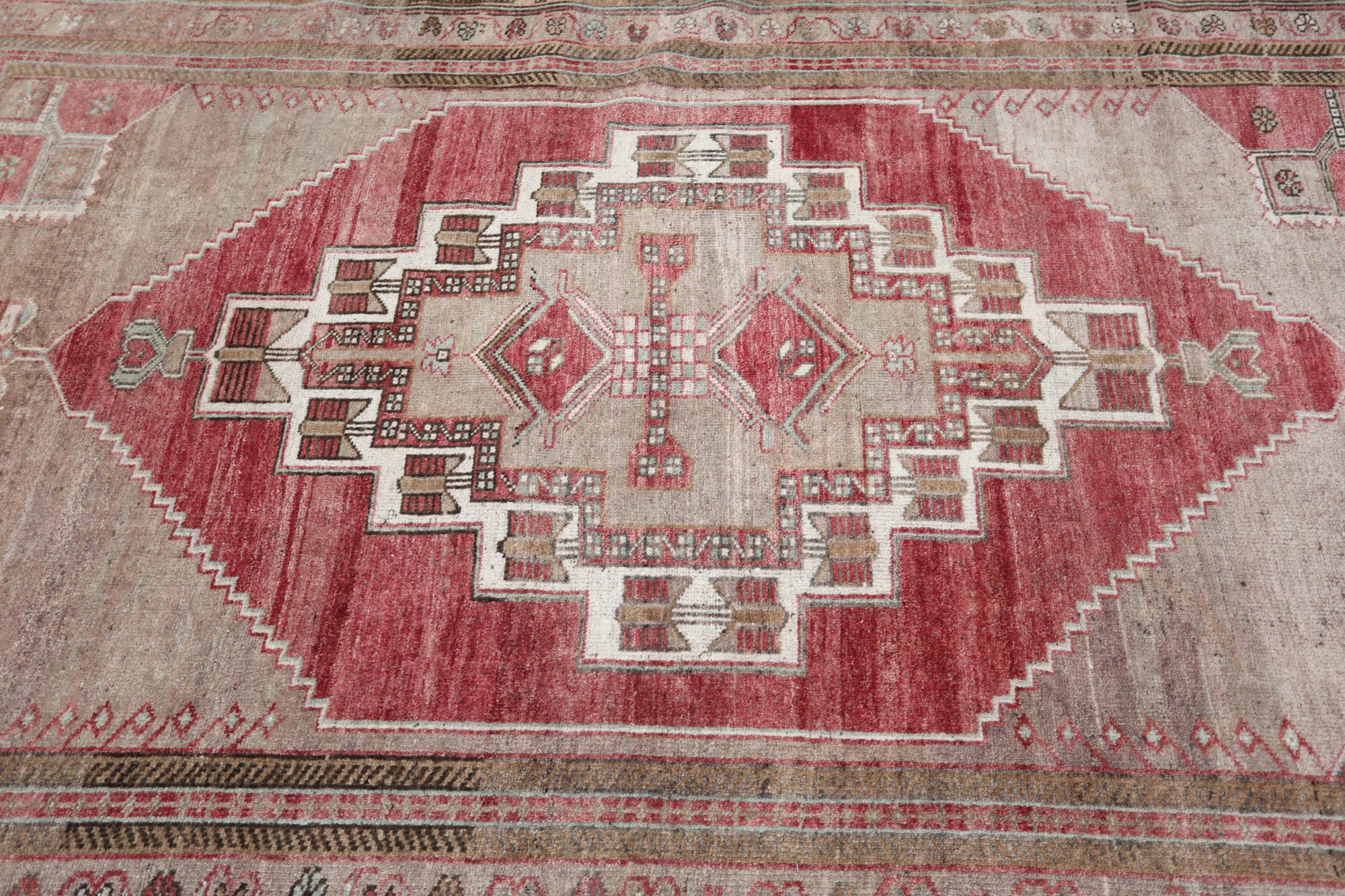 Thumbnail 2 for Antique Turkey Traditional Rug 93066