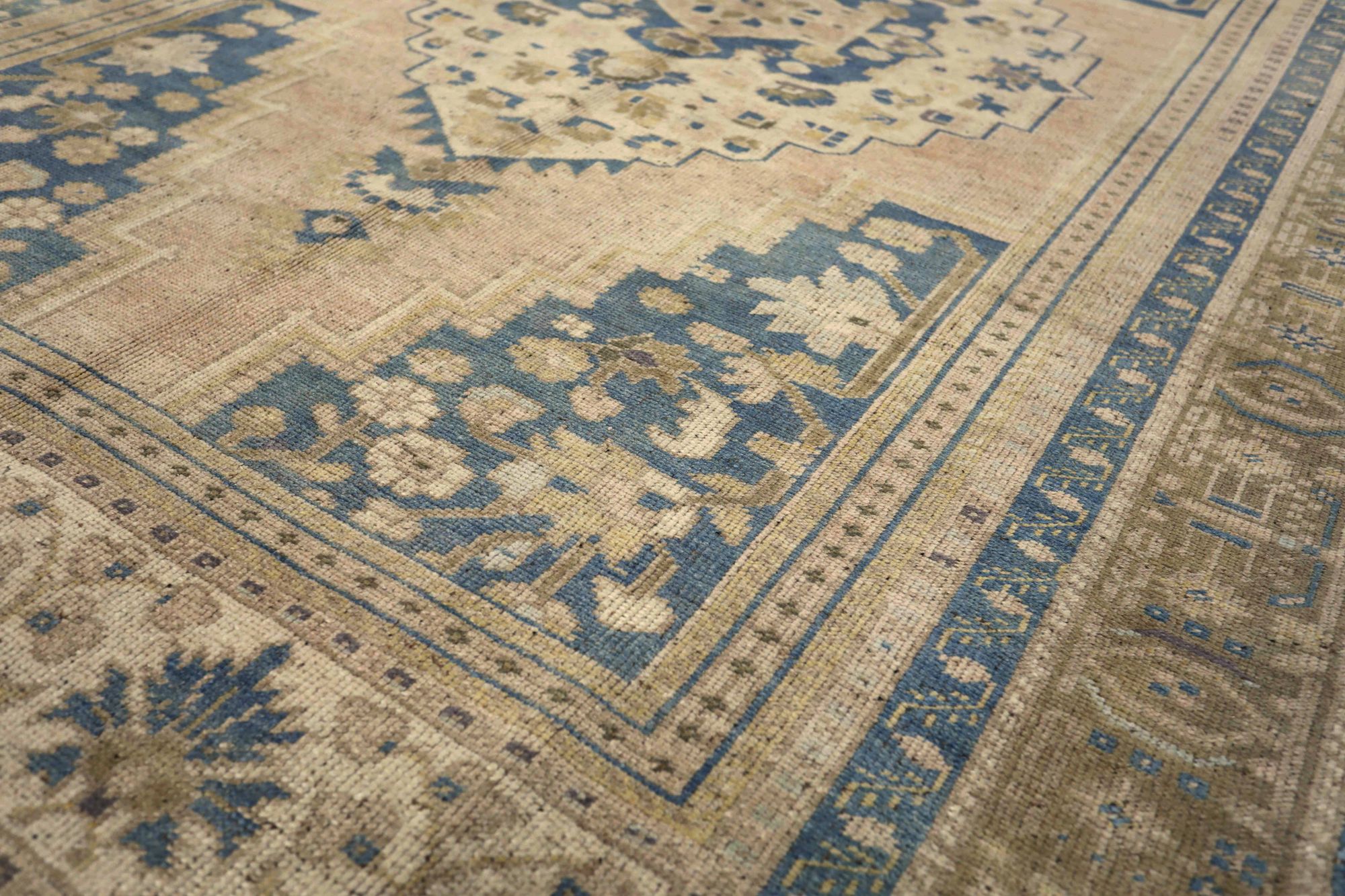 Thumbnail 7 for Antique Turkey Traditional Rug 93072