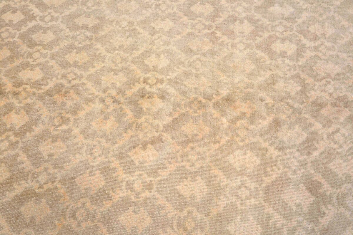 Thumbnail 11 for Antique Turkey Traditional Rug 93078