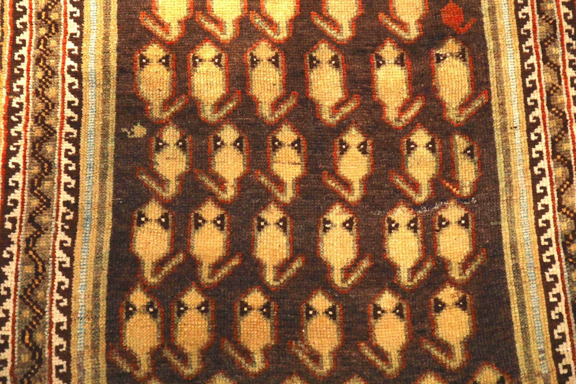 Thumbnail 2 for Antique Persian Bakhtiar Traditional Rug 93405
