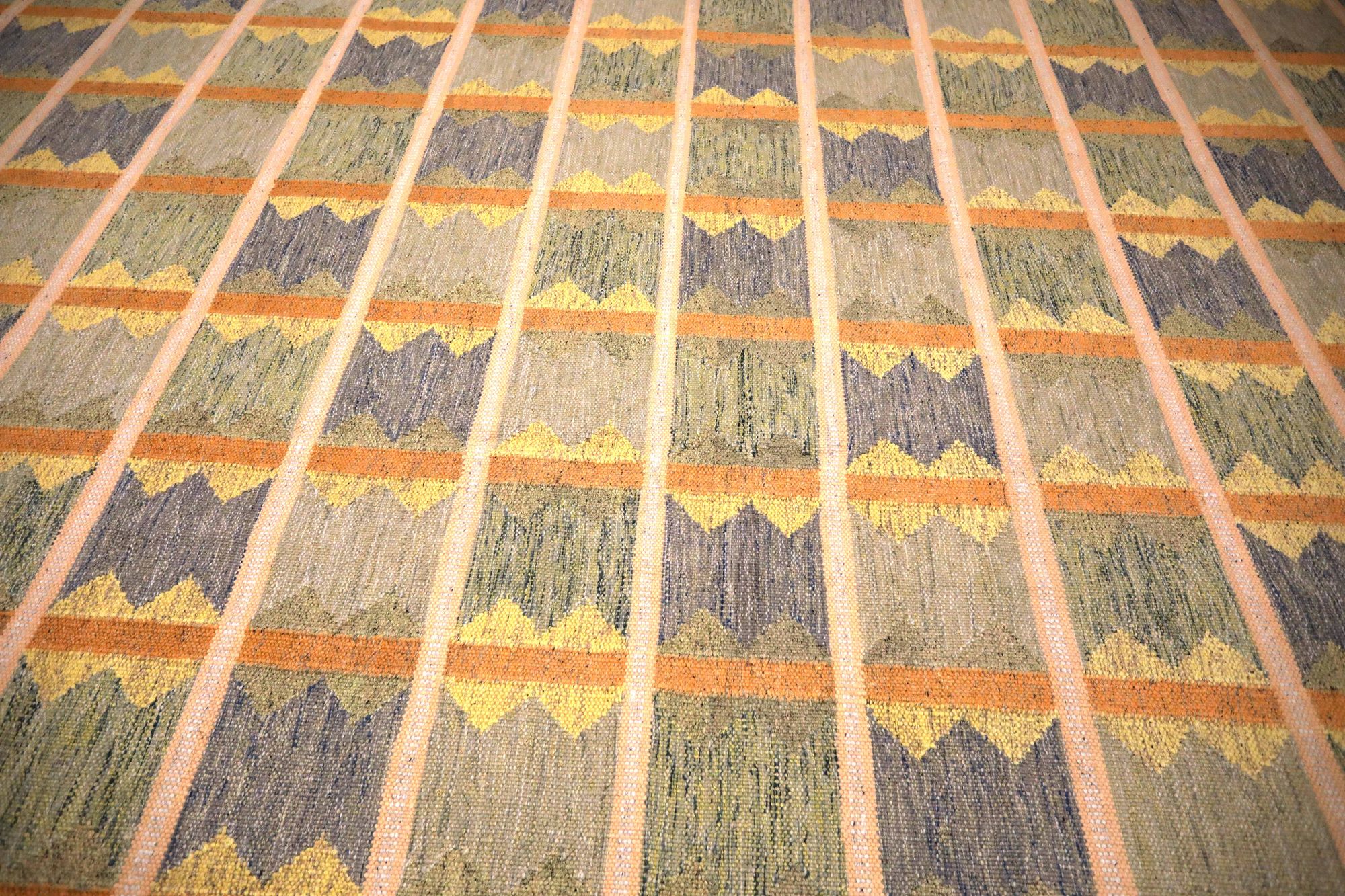 Thumbnail 2 for India Scandinavia Modern / Contemporary Rug 93425